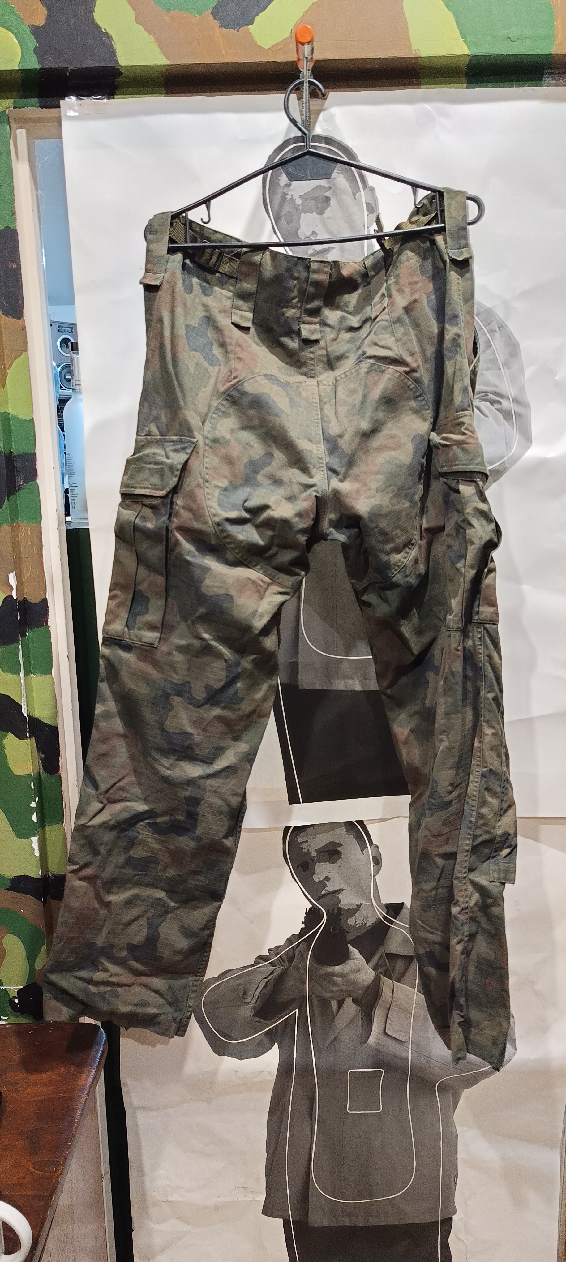 Spodnie mundurowe wz2010 123UP w rozmiarze M/R