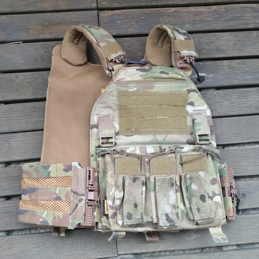Kamizelka Multicam Emerson Gear LAVC (Plate Carrier)