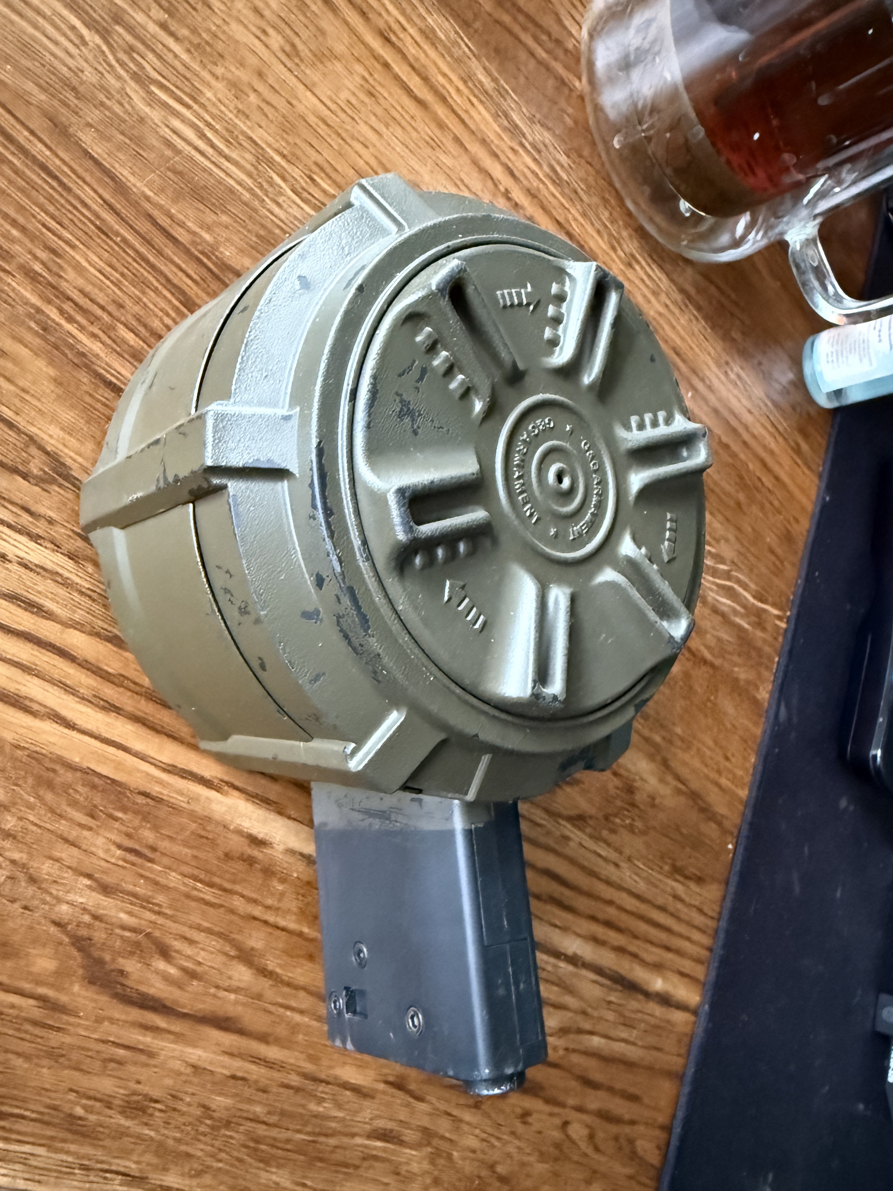 Magazynek bębnowy M4 2300rds - G&G - automatyczny + bateria