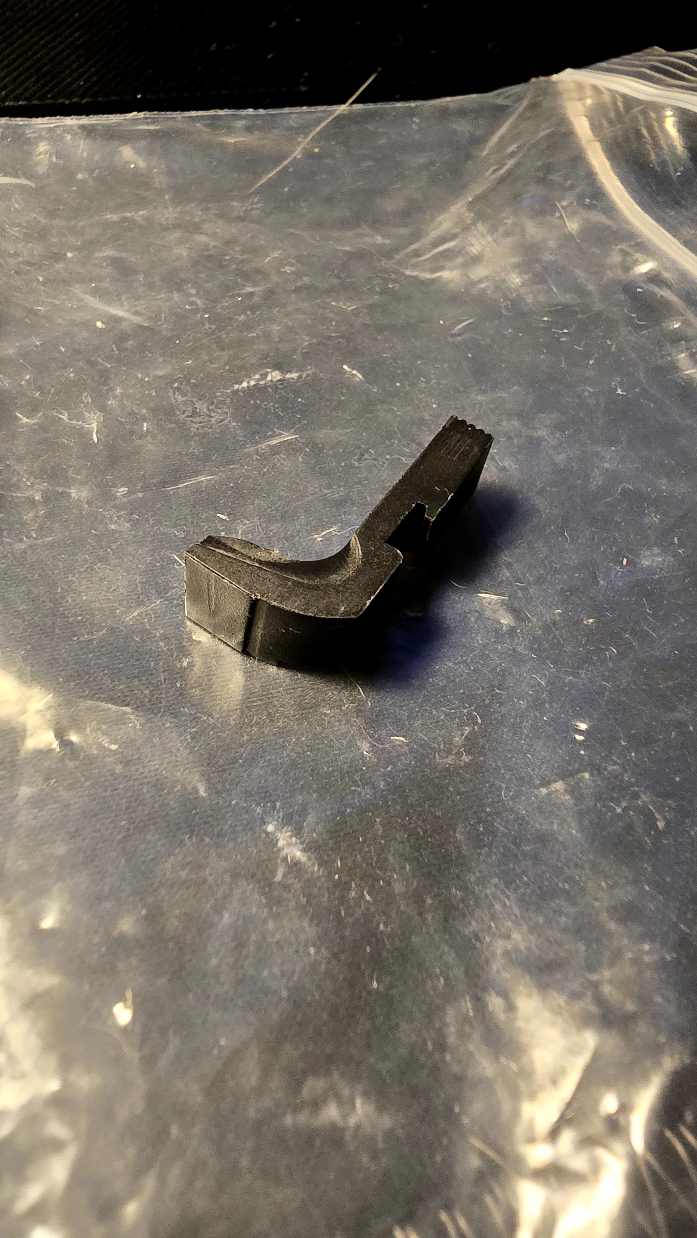 Zwalniacz magazynka do replik glock 17 gen.3