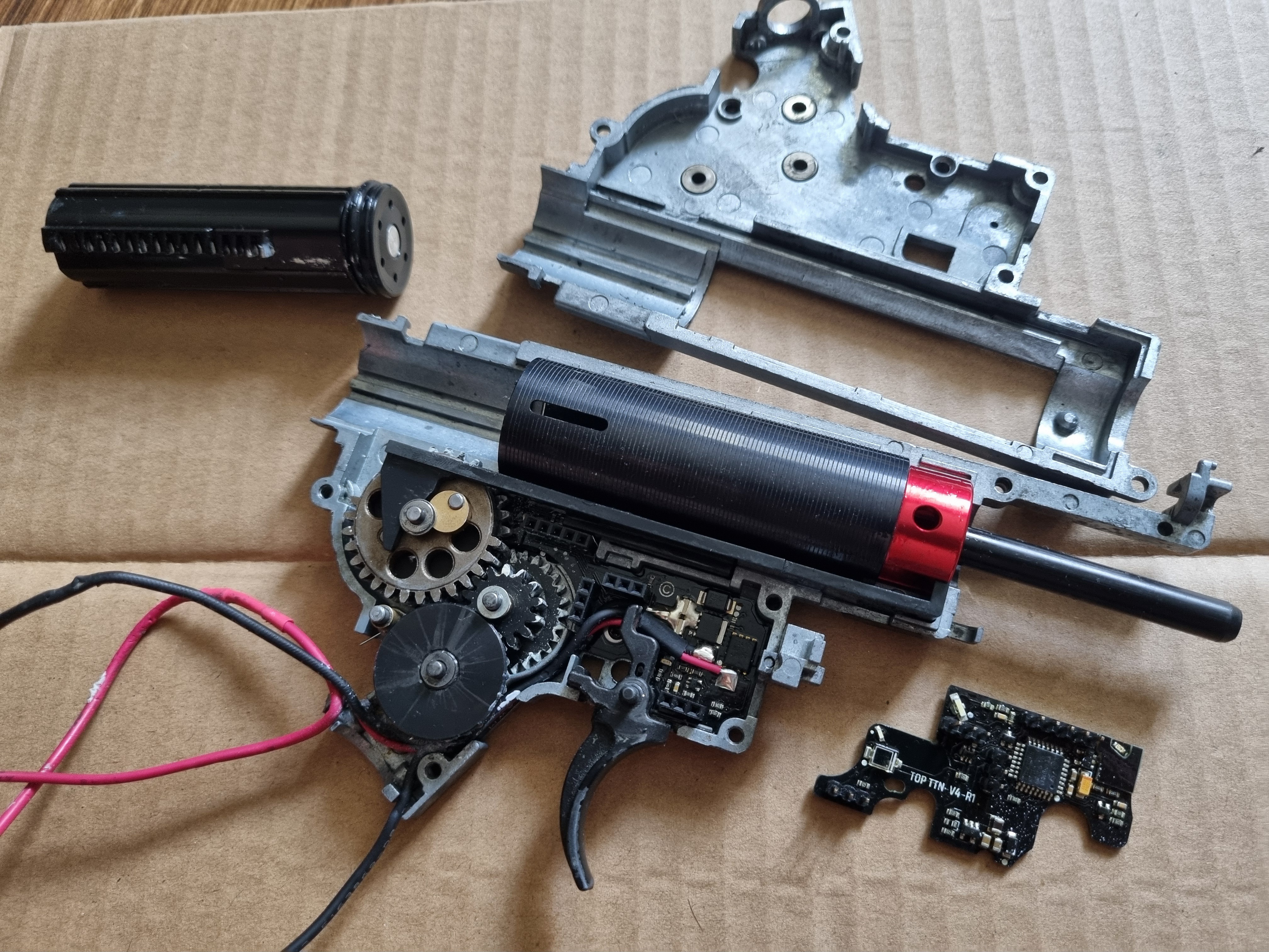 kompletny gearbox po tuningu, tokyo marui recoil shock , tm ngrs , gate titan v2 ngrs