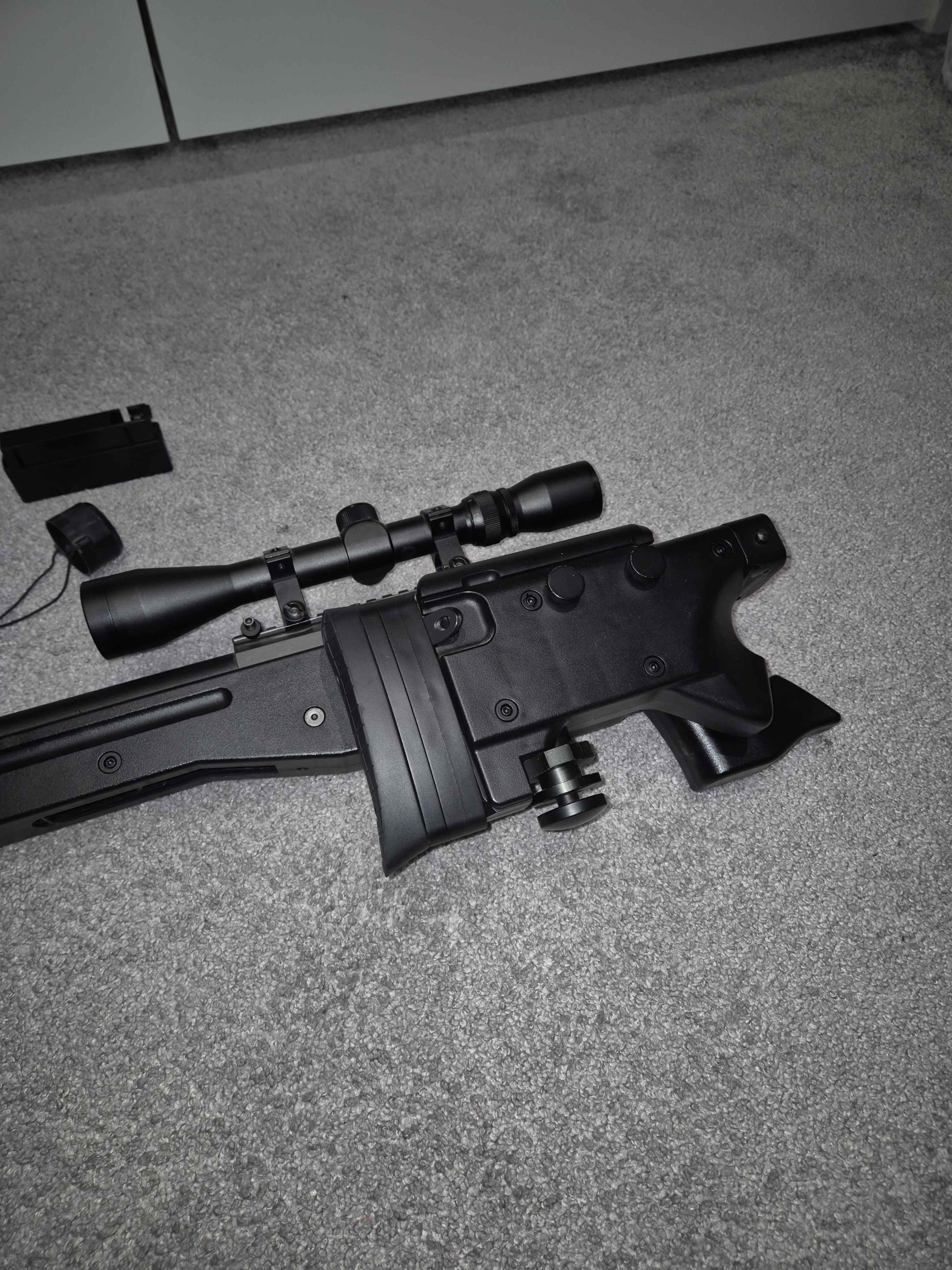 Replika ASG Well L96 AWP + luneta + dwójnóg