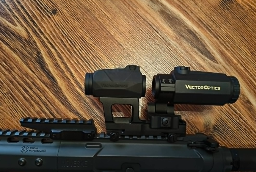 Maverick Gen4 + Magnifier Gen3 + montaż