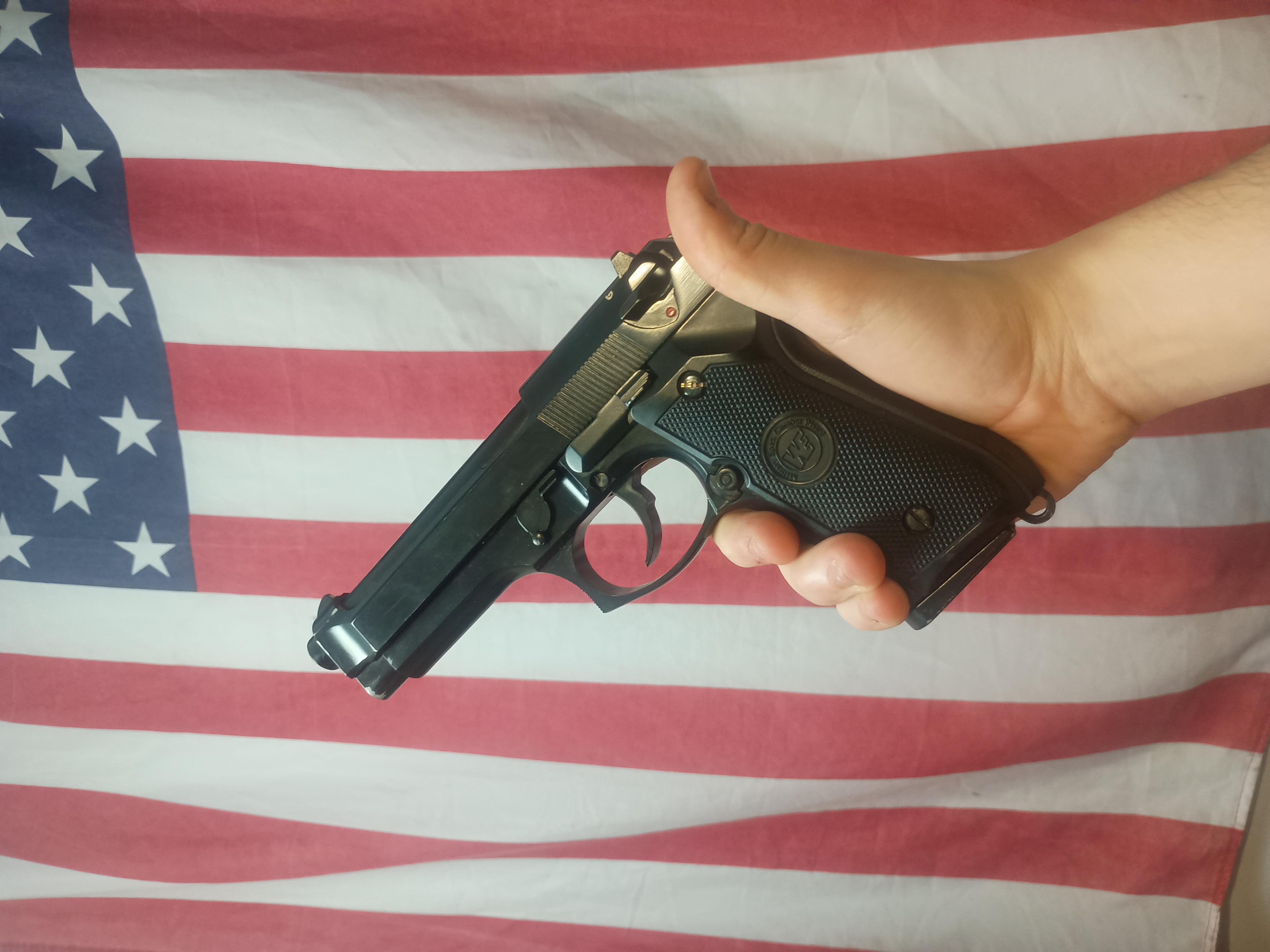 Berreta M9 WE full auto +Kabura