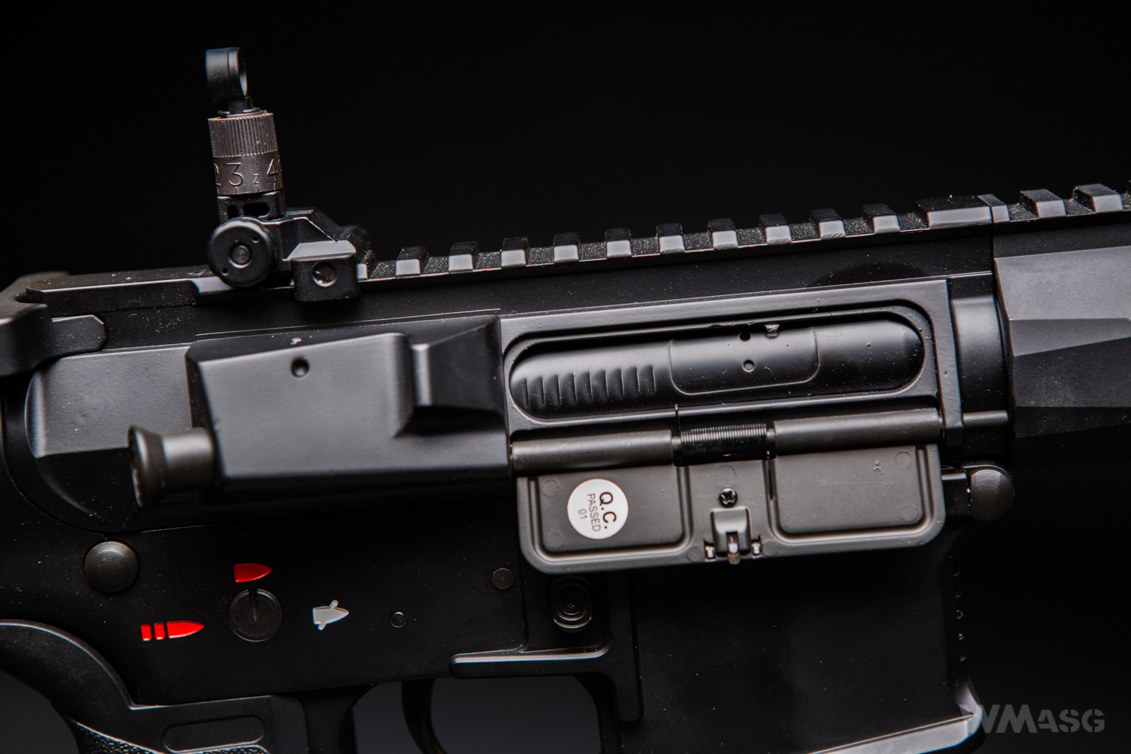 Cyma CM.097B - z zewnątrz