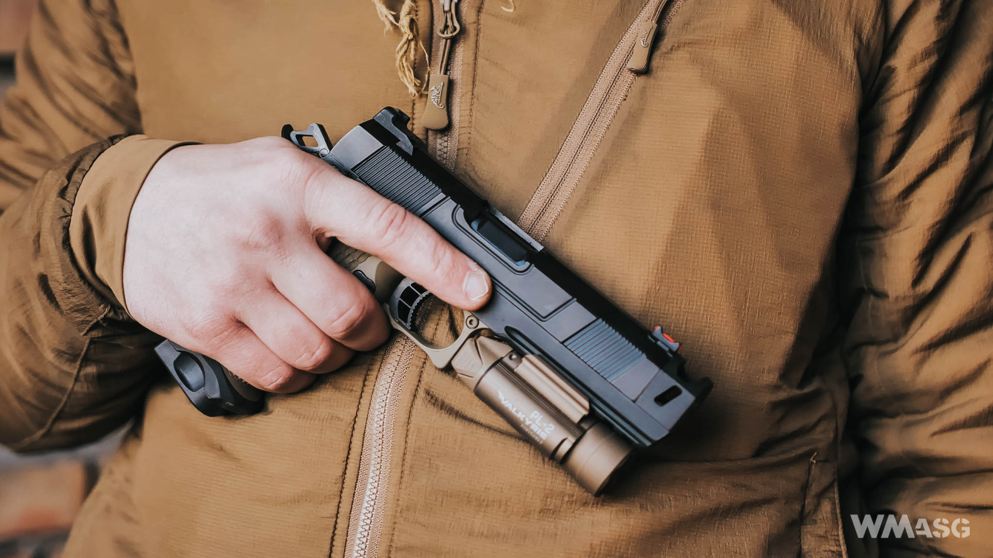 ARMY ARMAMENT R501 - w terenie