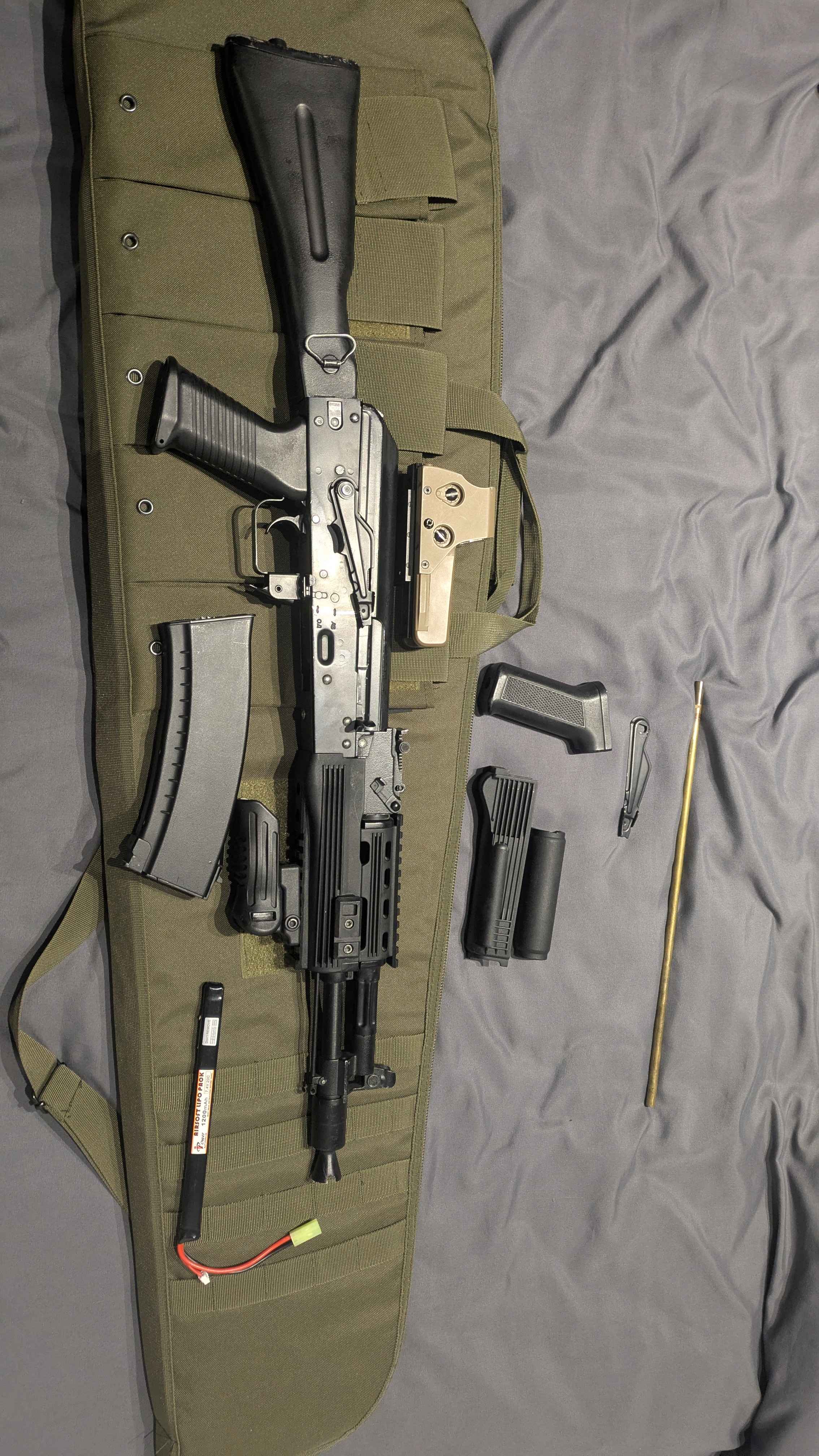 AK-105 CM.040D + Atrapa Kolimatora