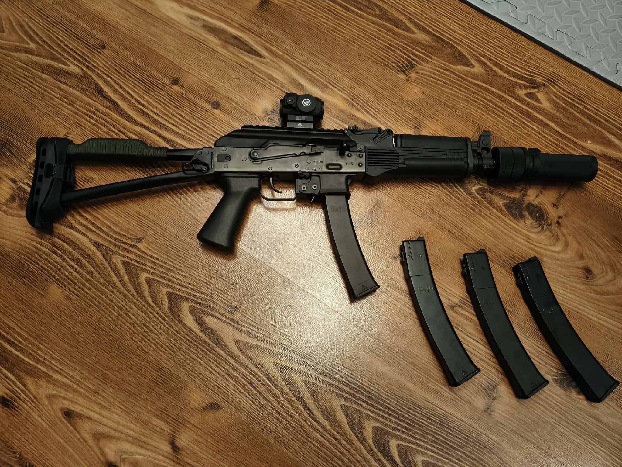 PP-19 WellPro GBBR + Magazynki