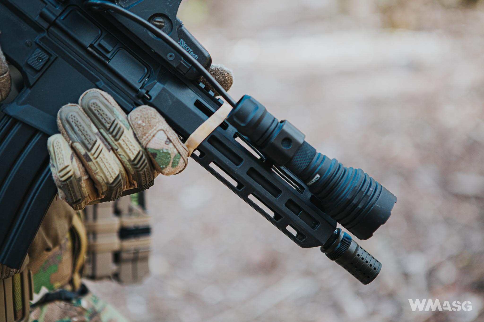 Double Eagle M904G (w terenie)