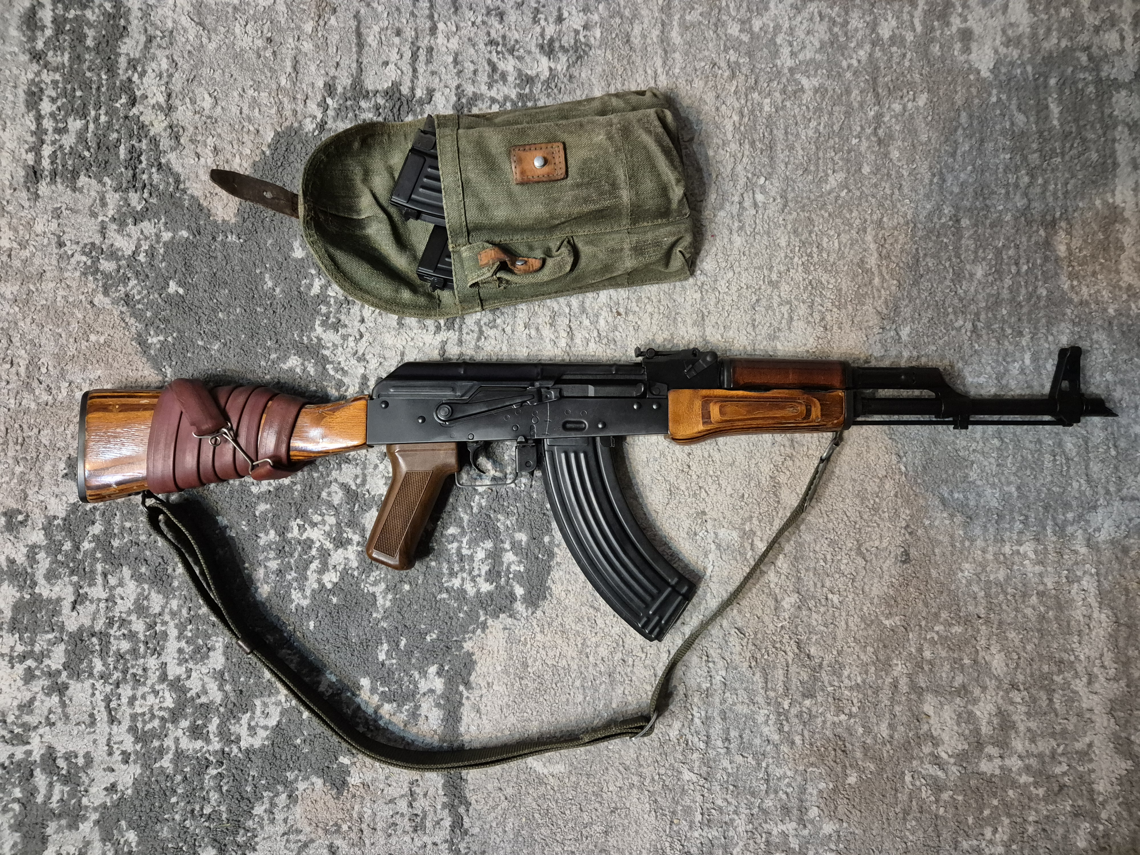 AKM LCT