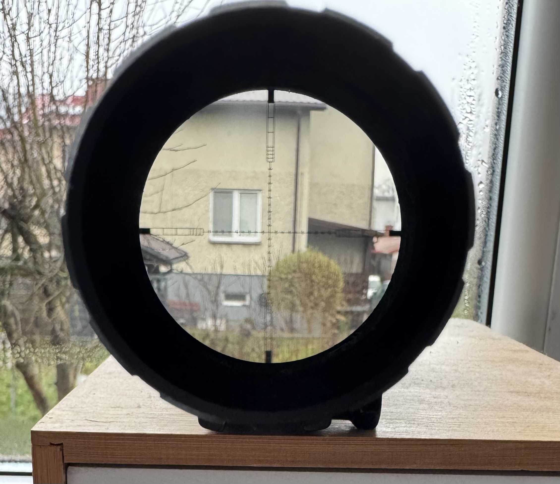 Luneta biegowa Theta Optics 1-4x24 FFP z montażem