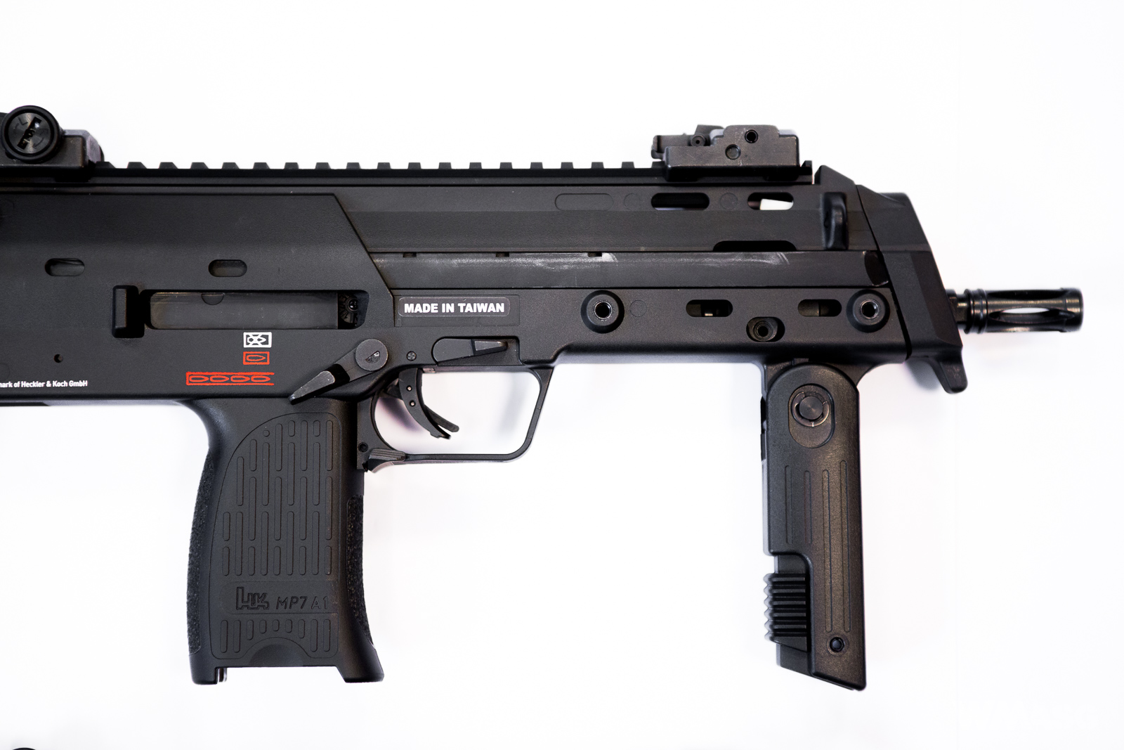 HK MP7A1 AEG - Umarex/VFC vs. palny HK MP7A1