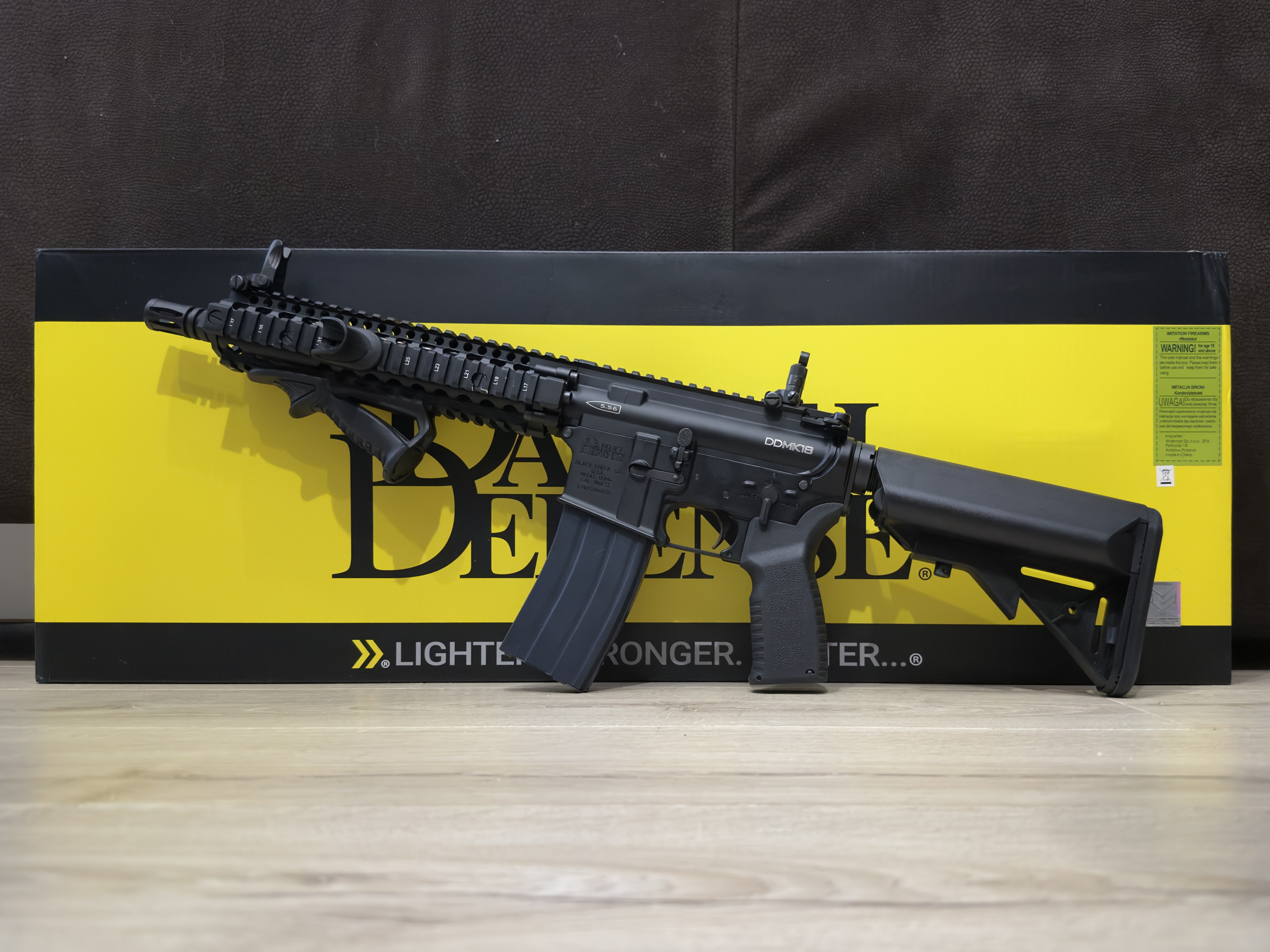 Replika Daniel Defense DDMK18 Black EMG GBBR + dodatki