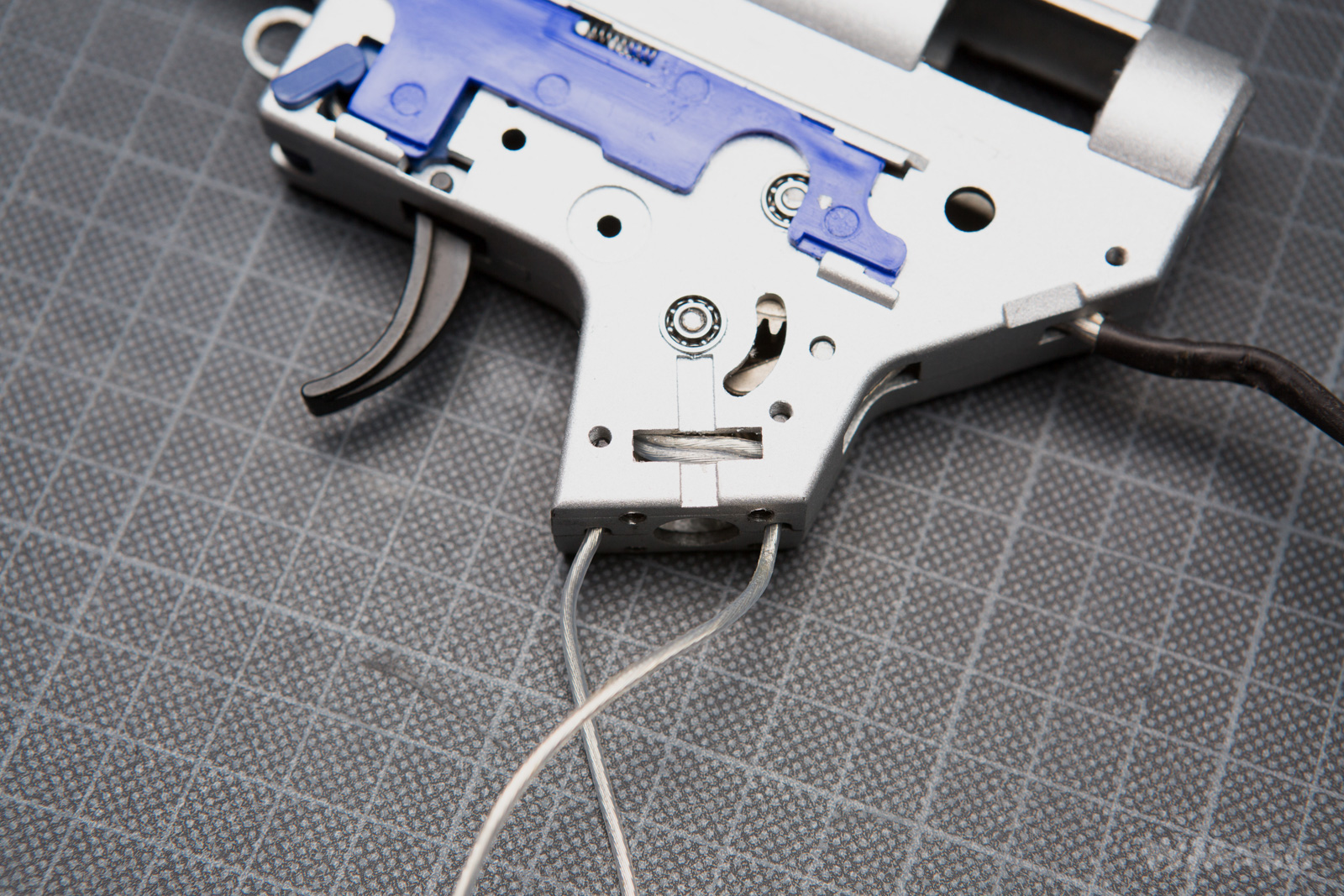 Specna Arms SA-E12 PDW - wewnątrz