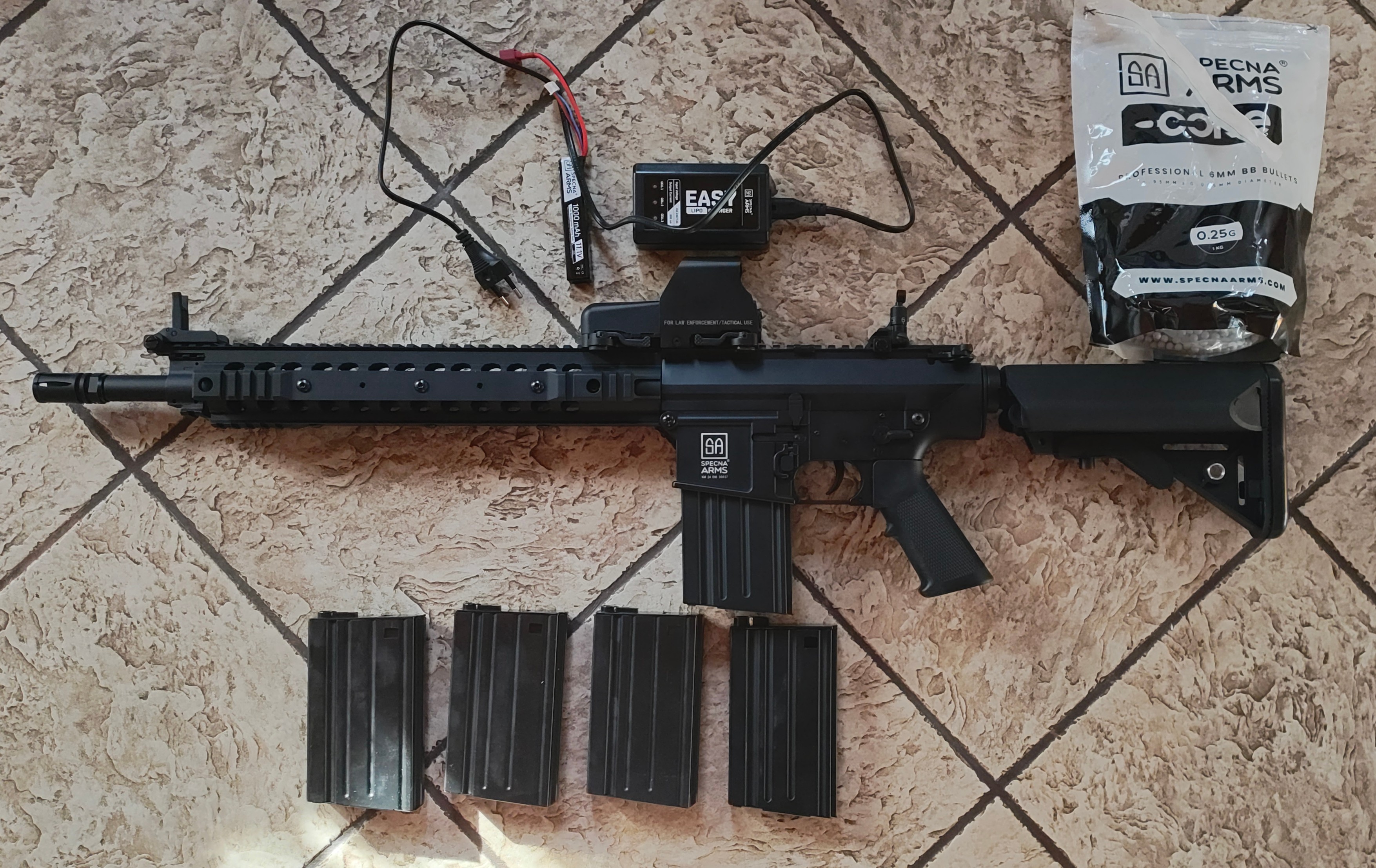 Specna Arms SA‑E36 Edge Kestrel ETU (AEG) + 5 magazynków, Li‑Po 11,1V, kolimator