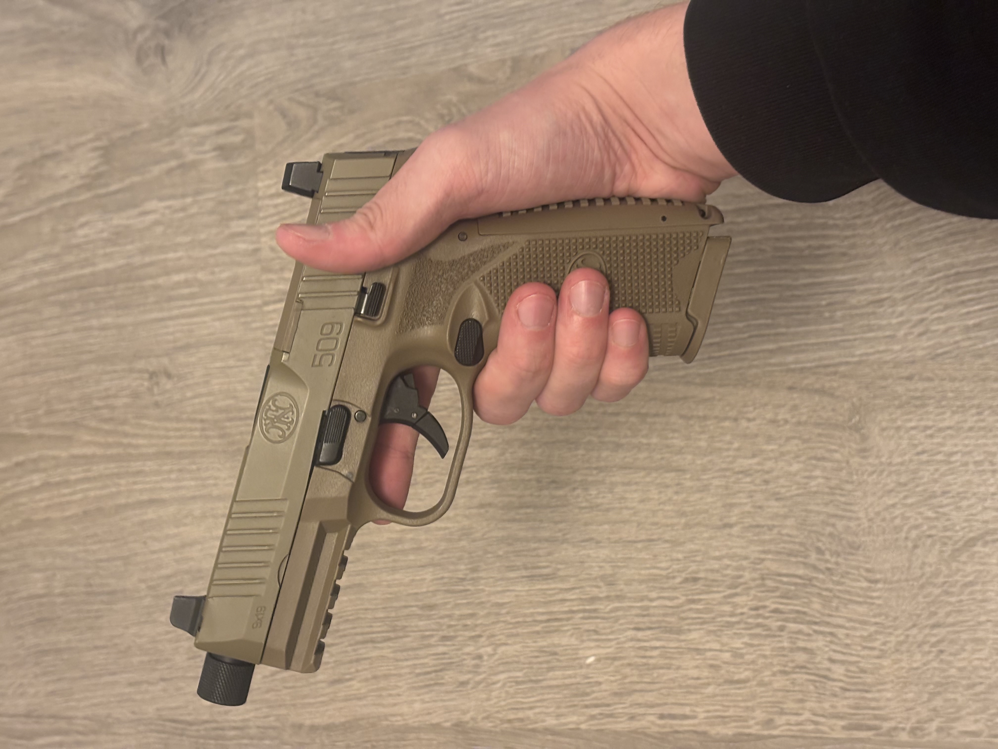 Fn 509 GBB CyberGun