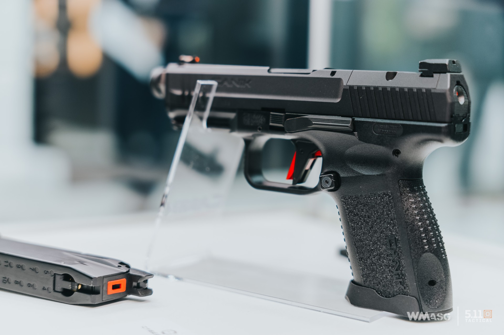 Cybergun na IWA 2023