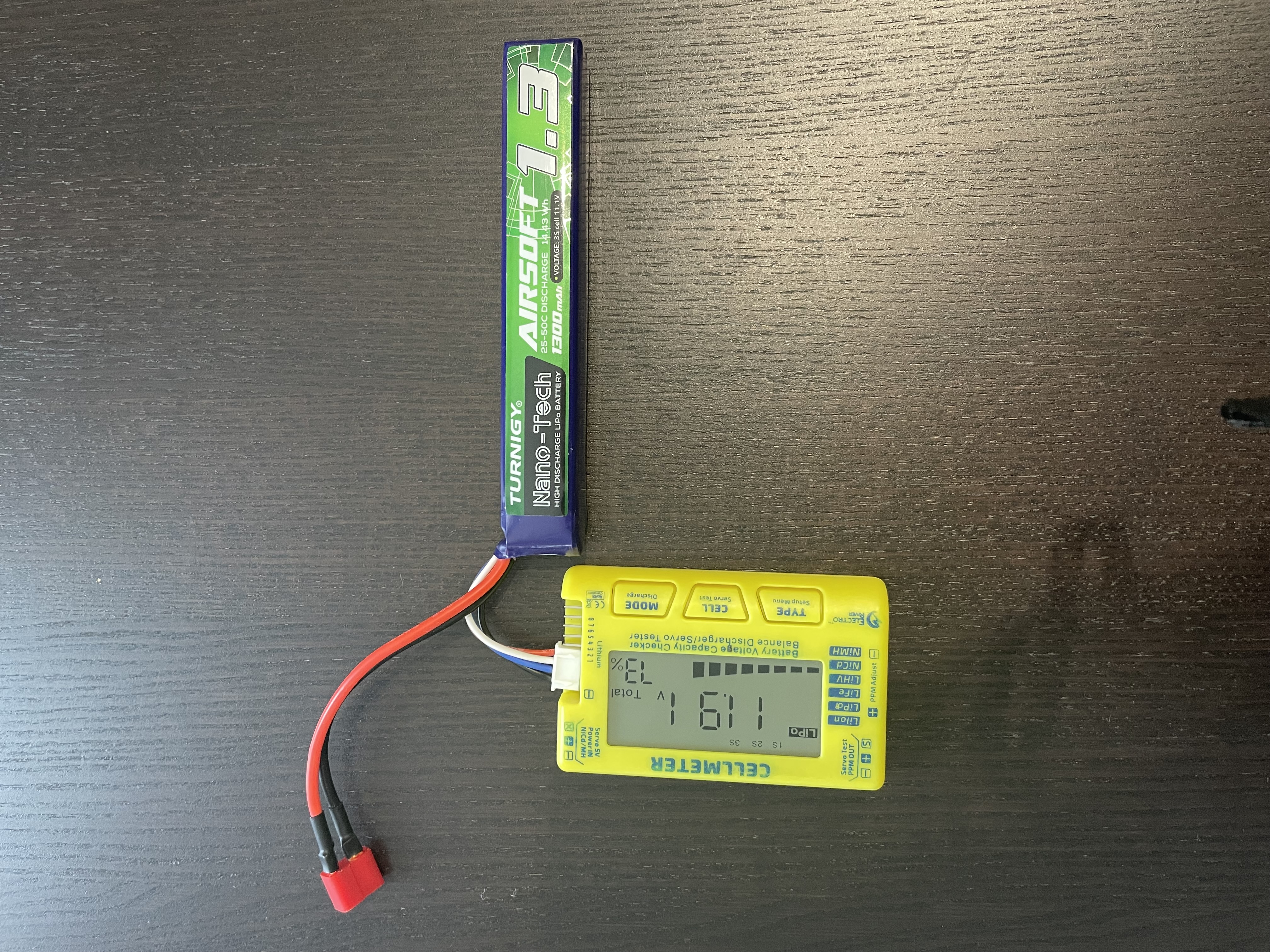Duży zestaw baterii 11.1V 7.4V GensAce, NanoTech Turnigy T connect