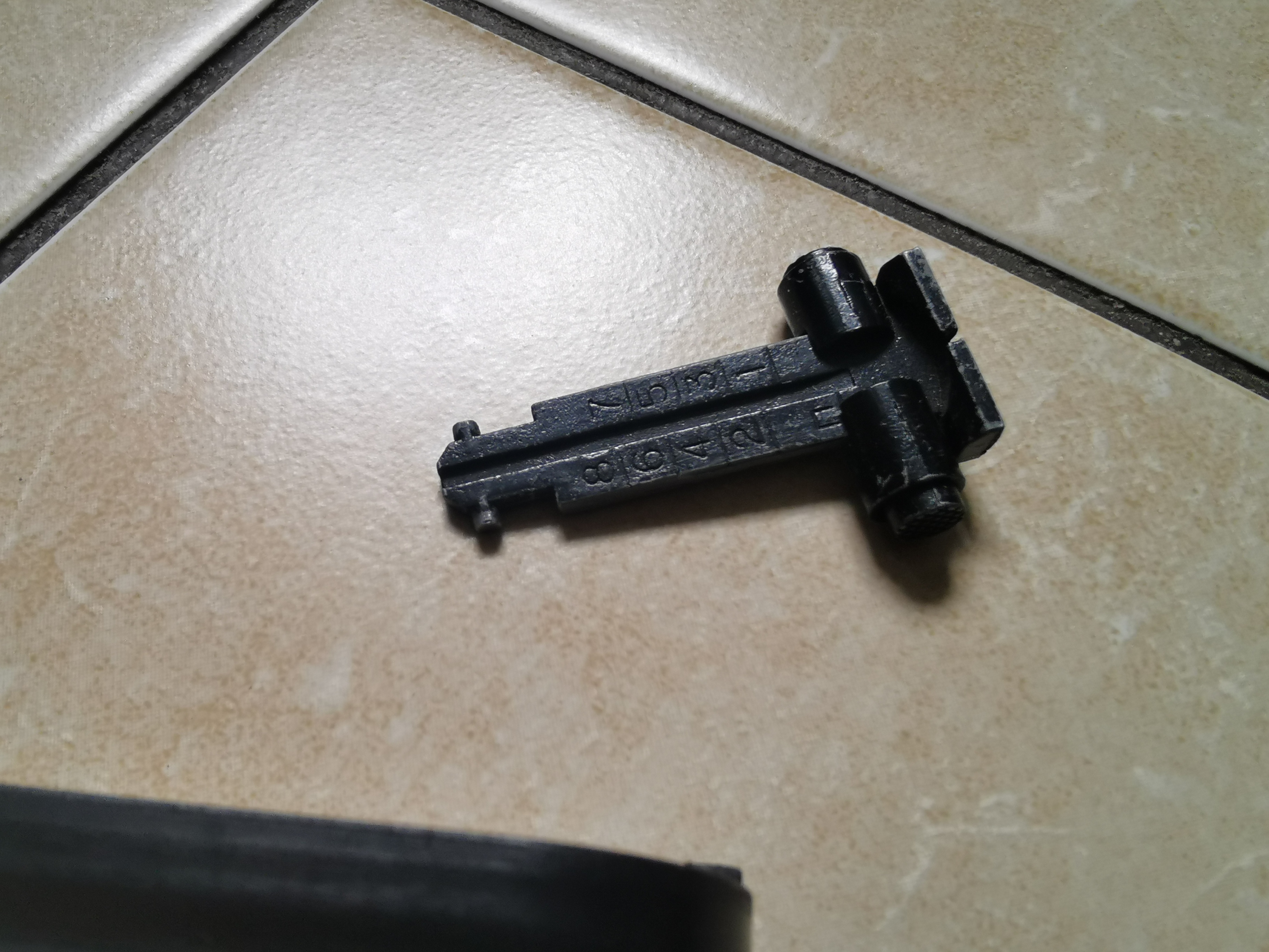 Sprzedam Kaburę do glock 19 oraz szczerbinkę do AK