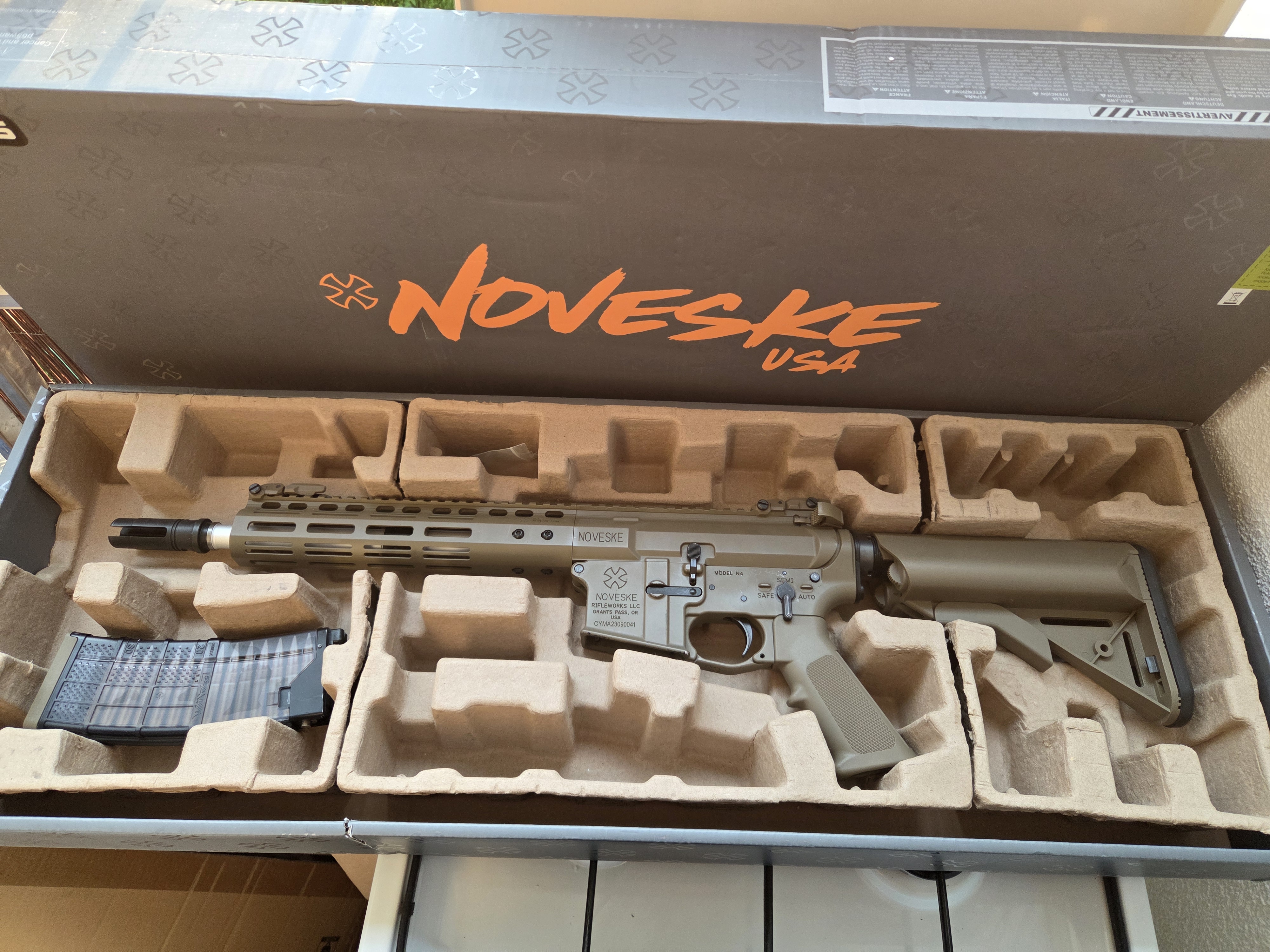 Replika Noveske N4 10.5 Shorty .300 BLK – Tan CGS gbbr