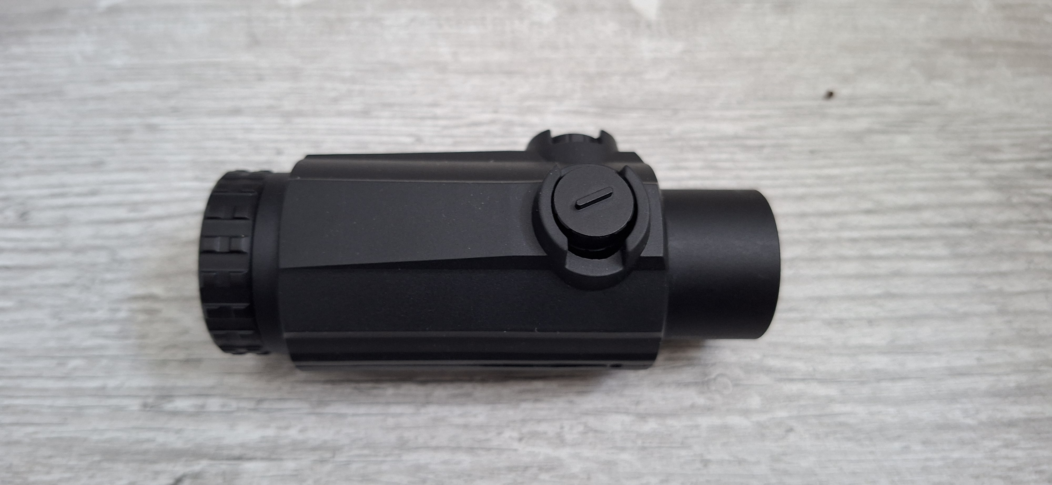 Powiększalnik magnifier Vector Optics Maverick-III 3x22
