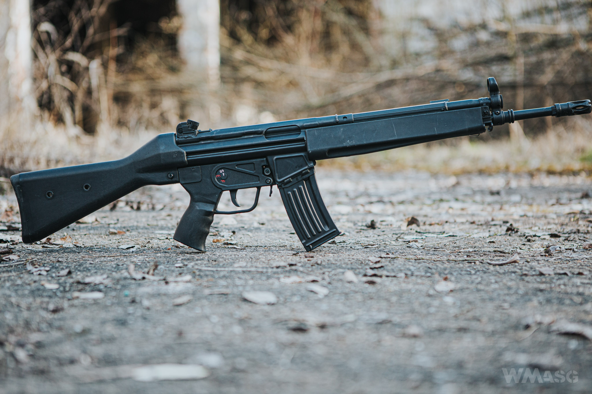 LCT LK-33A2 (HK G33) w polu