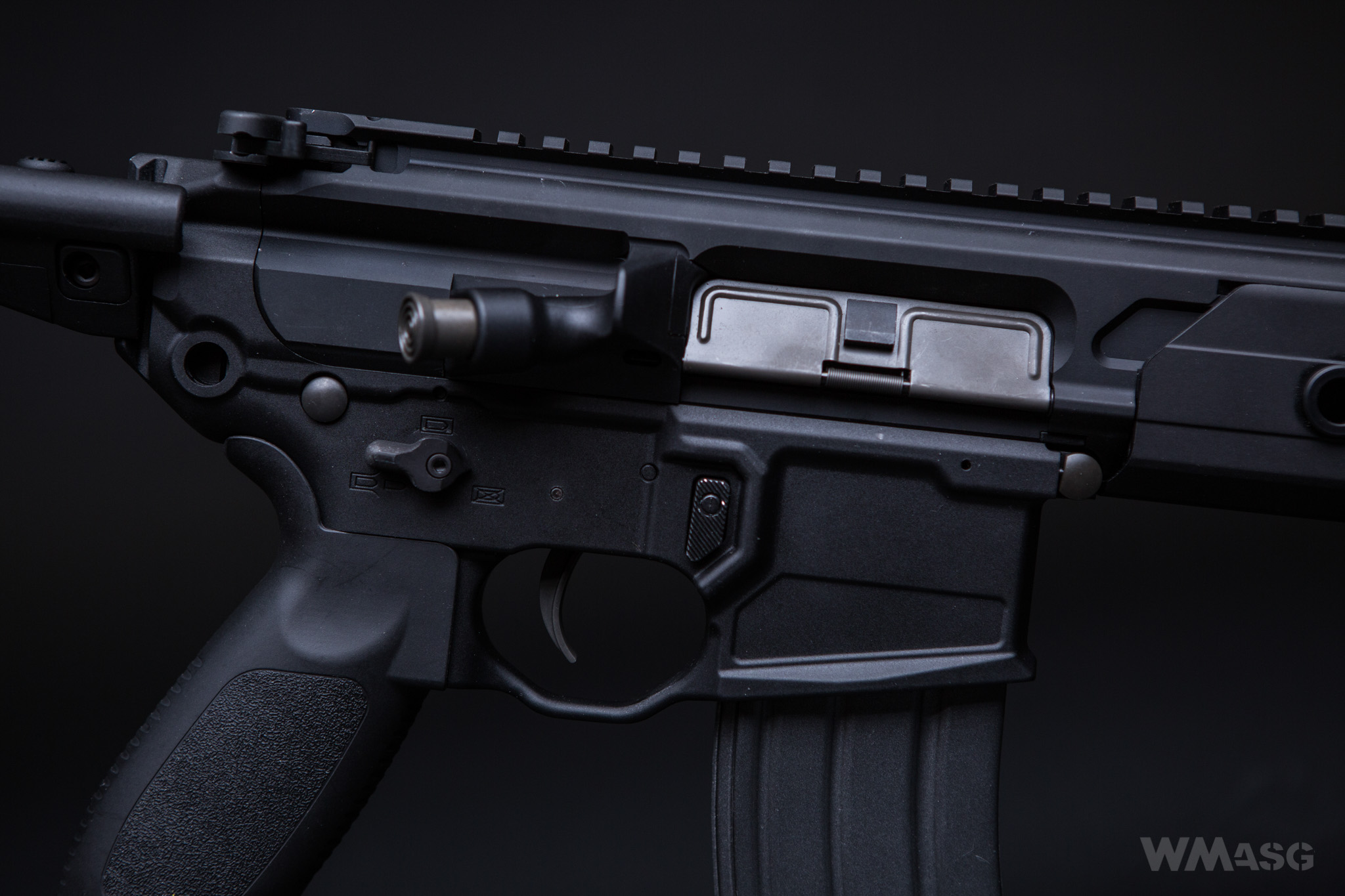 Sig ProForce MCX Virtus z zewnątrz