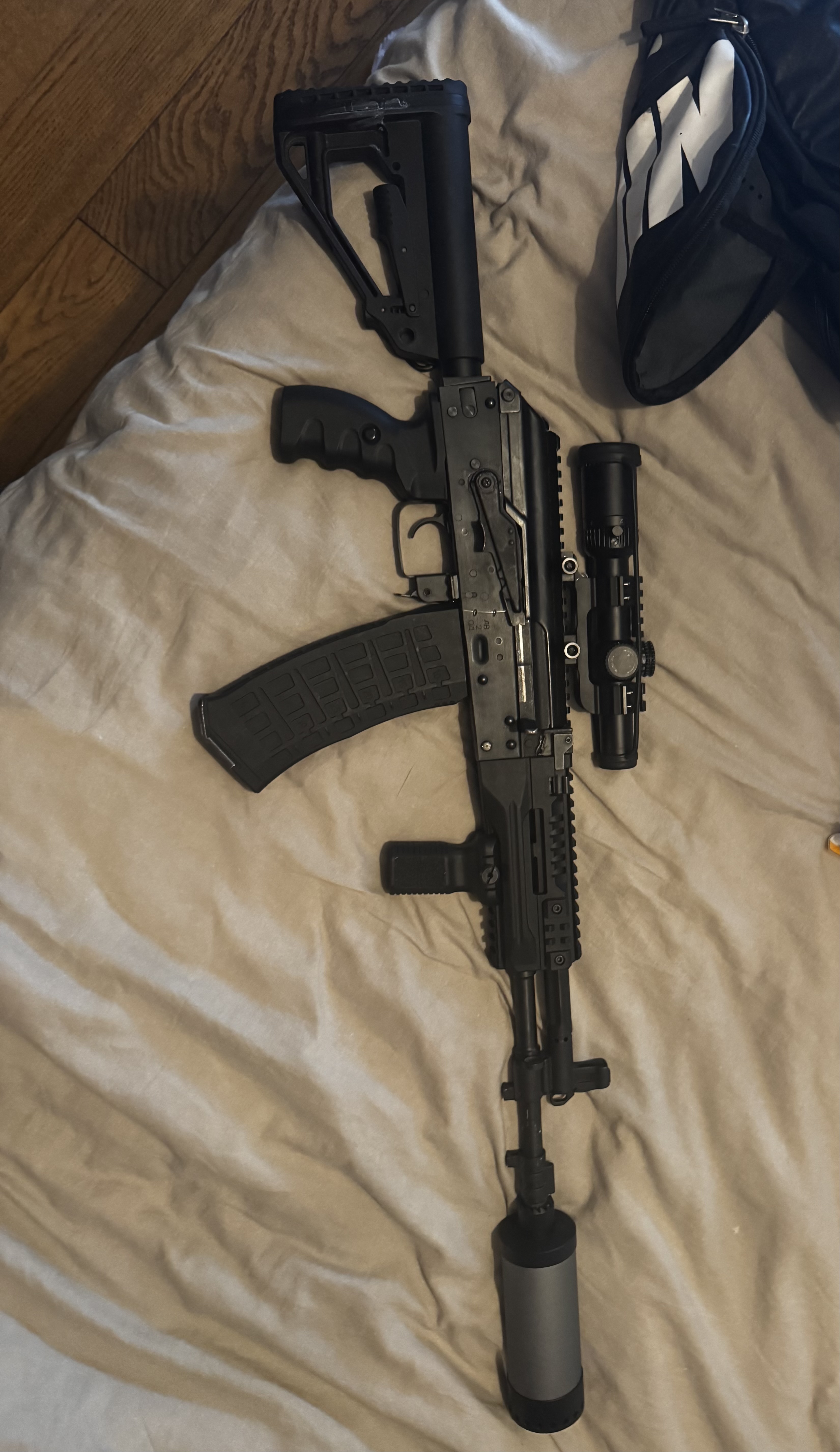 AK12 E&L