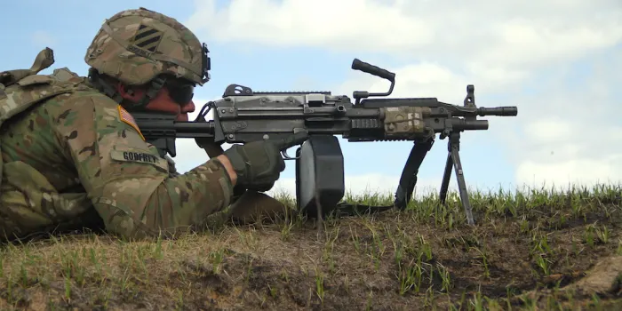 US Army buys more LMGs
