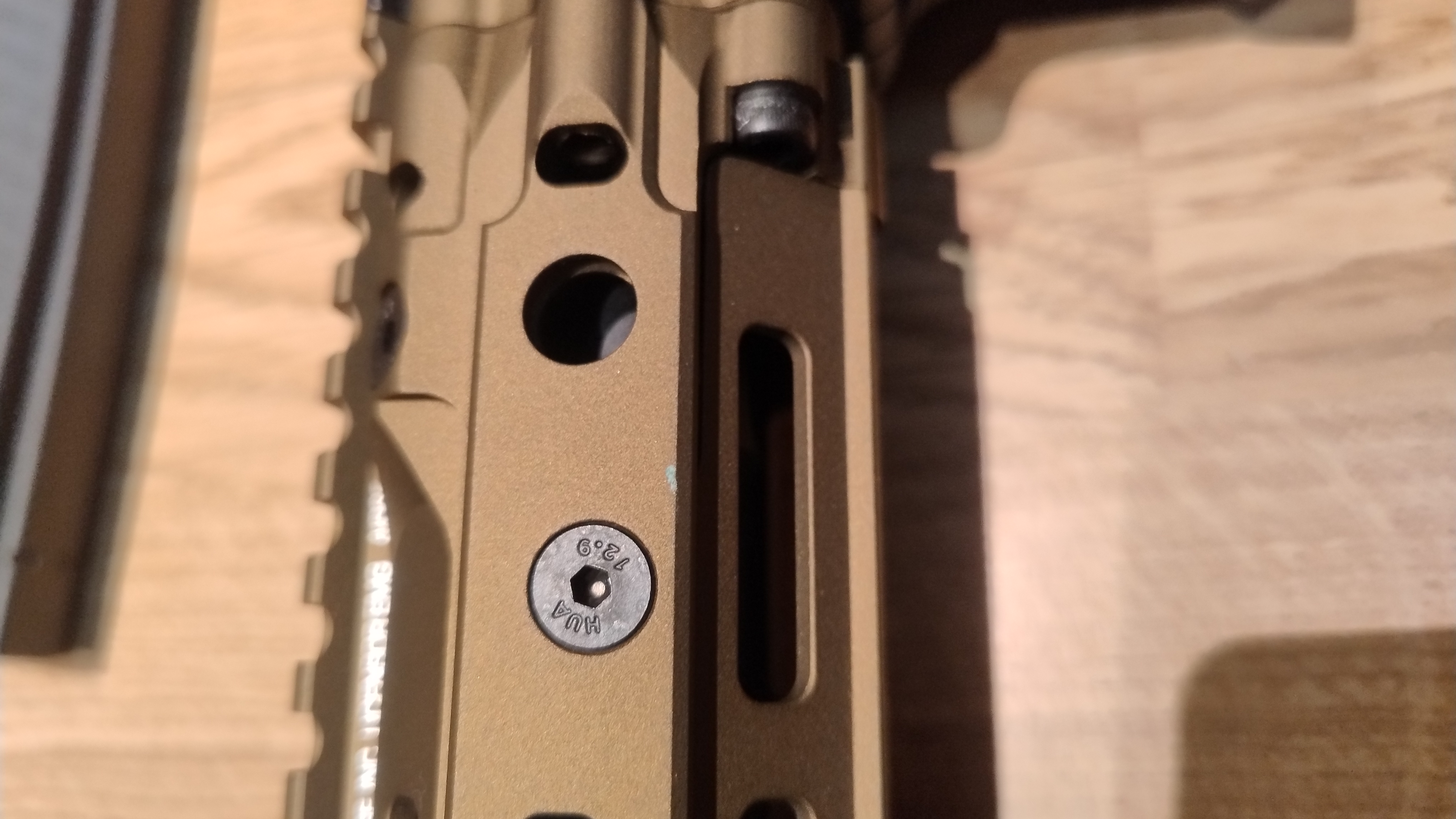 Specna Arms E28 RIS III Daniel Defense 12,5 cala