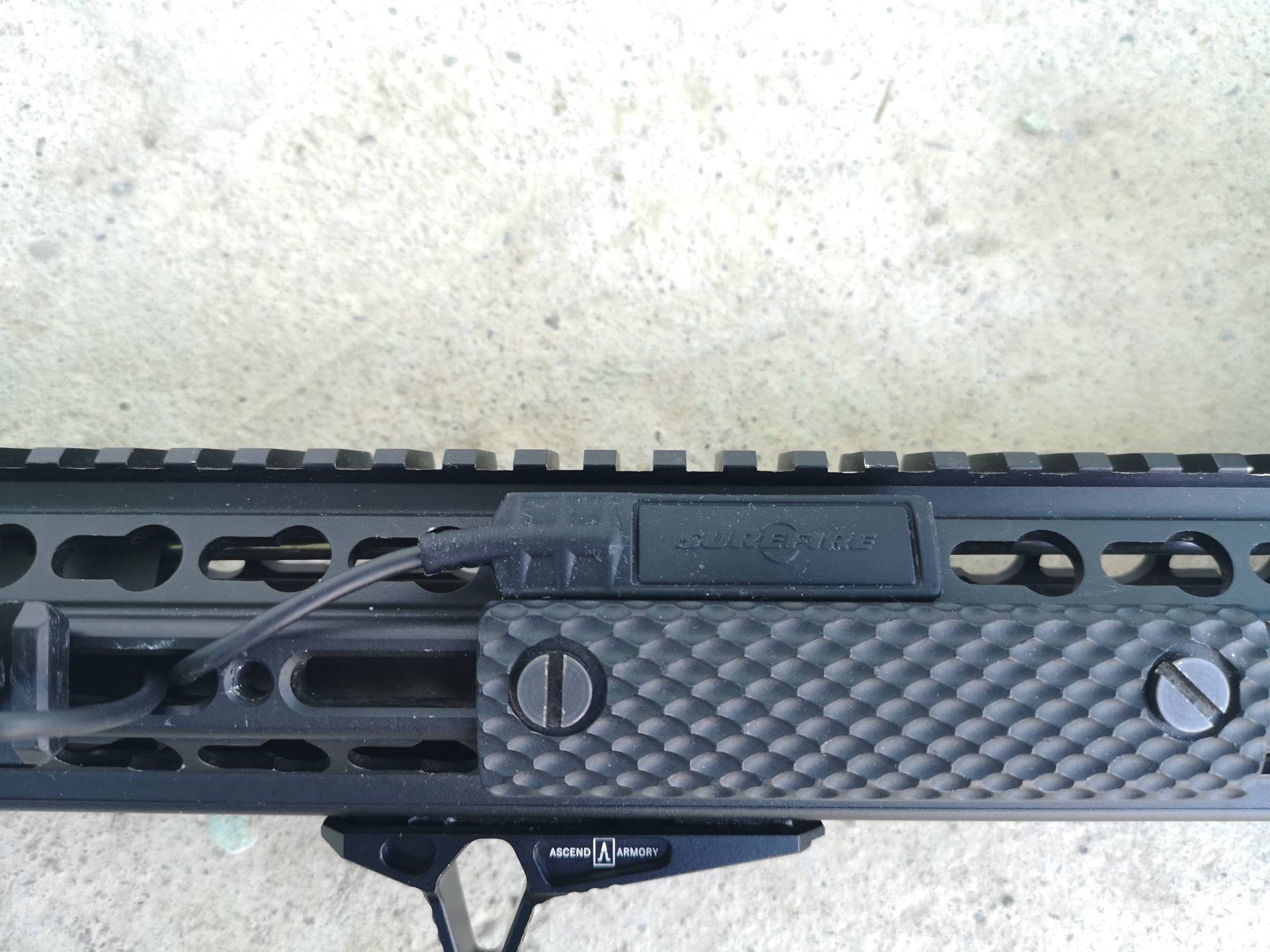 Latarka kopia SureFire M600 stan BDB