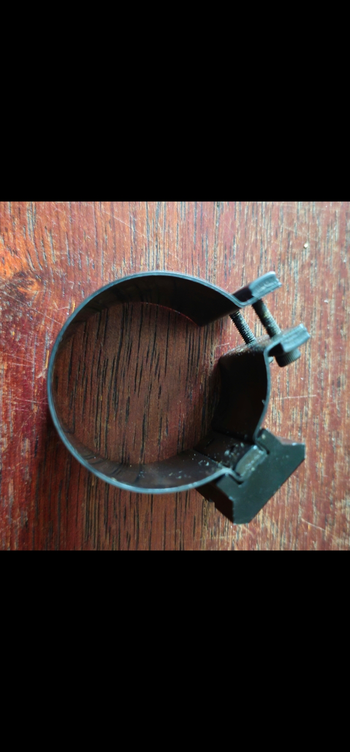 [S] Obejma na lufę As Val, Vss Vintorez. Adapter RIS