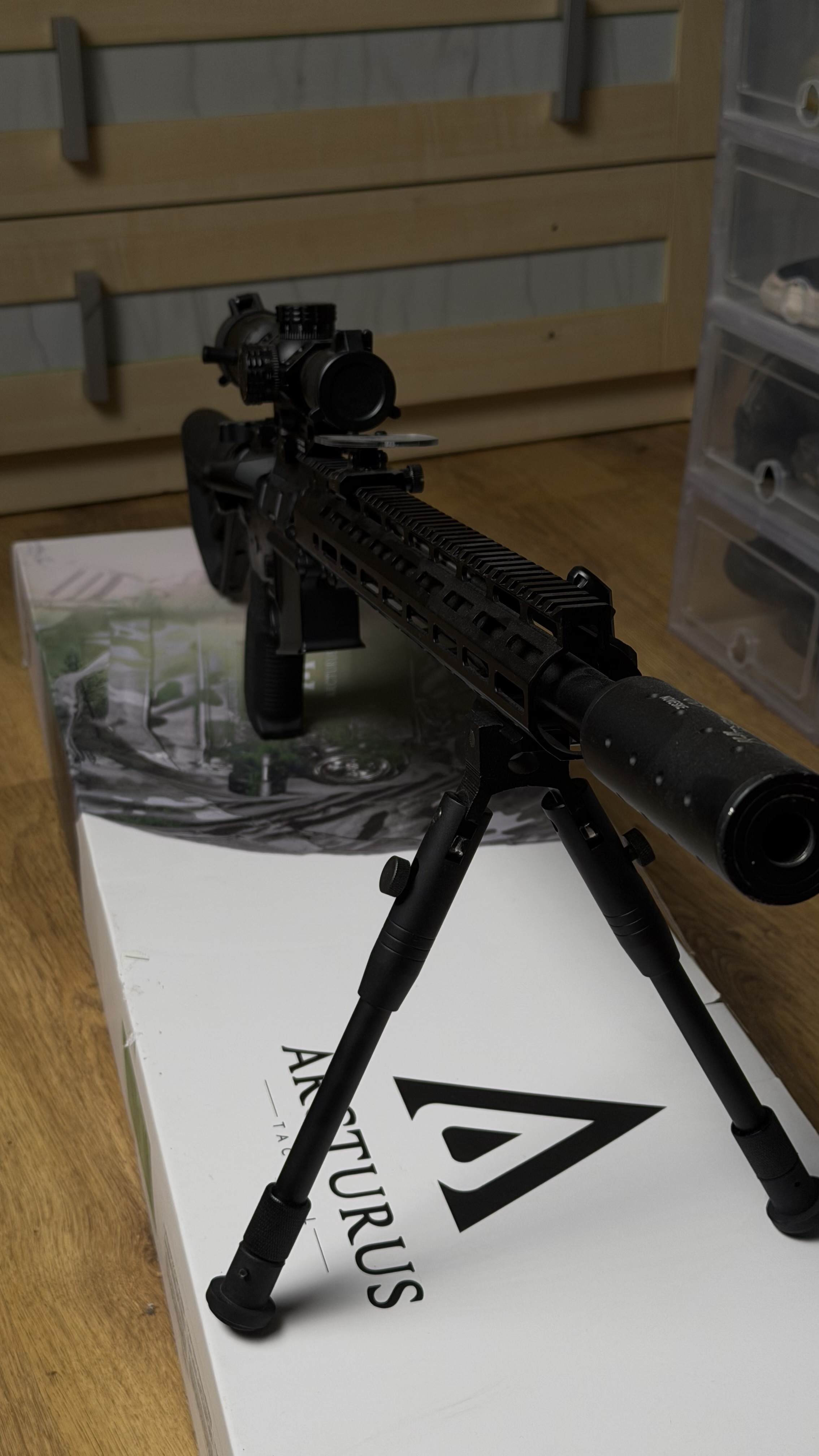 Arcturus z Lunetą oraz Dwójnogiem 420 Fps