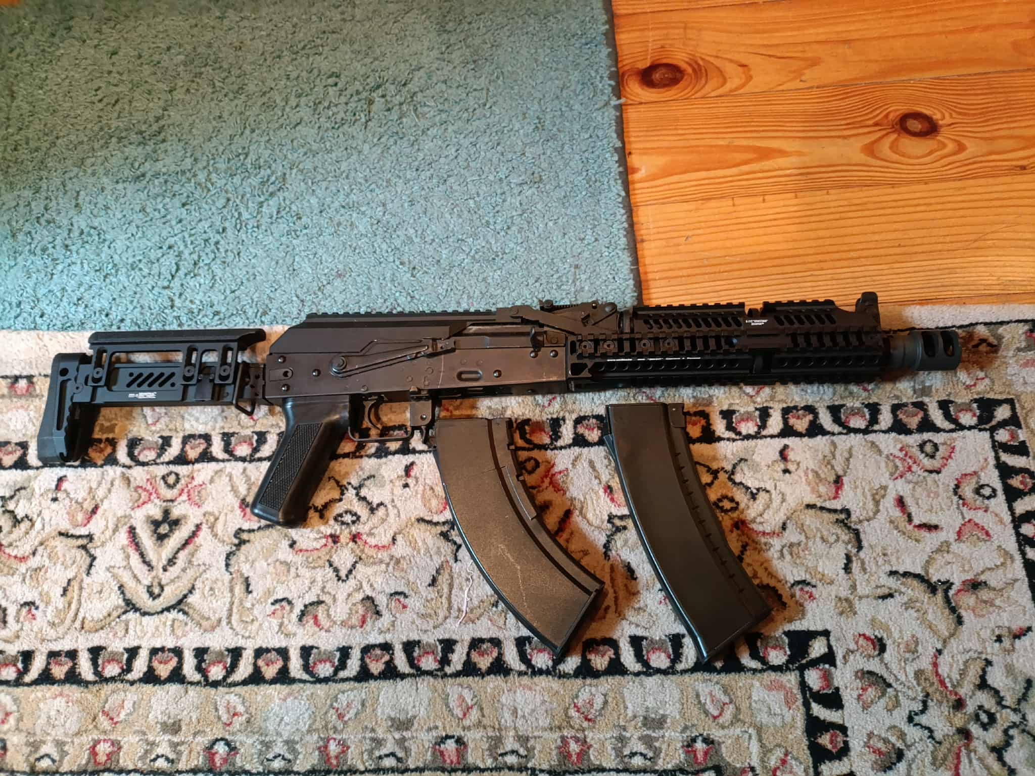 LCT ZKS74, AK