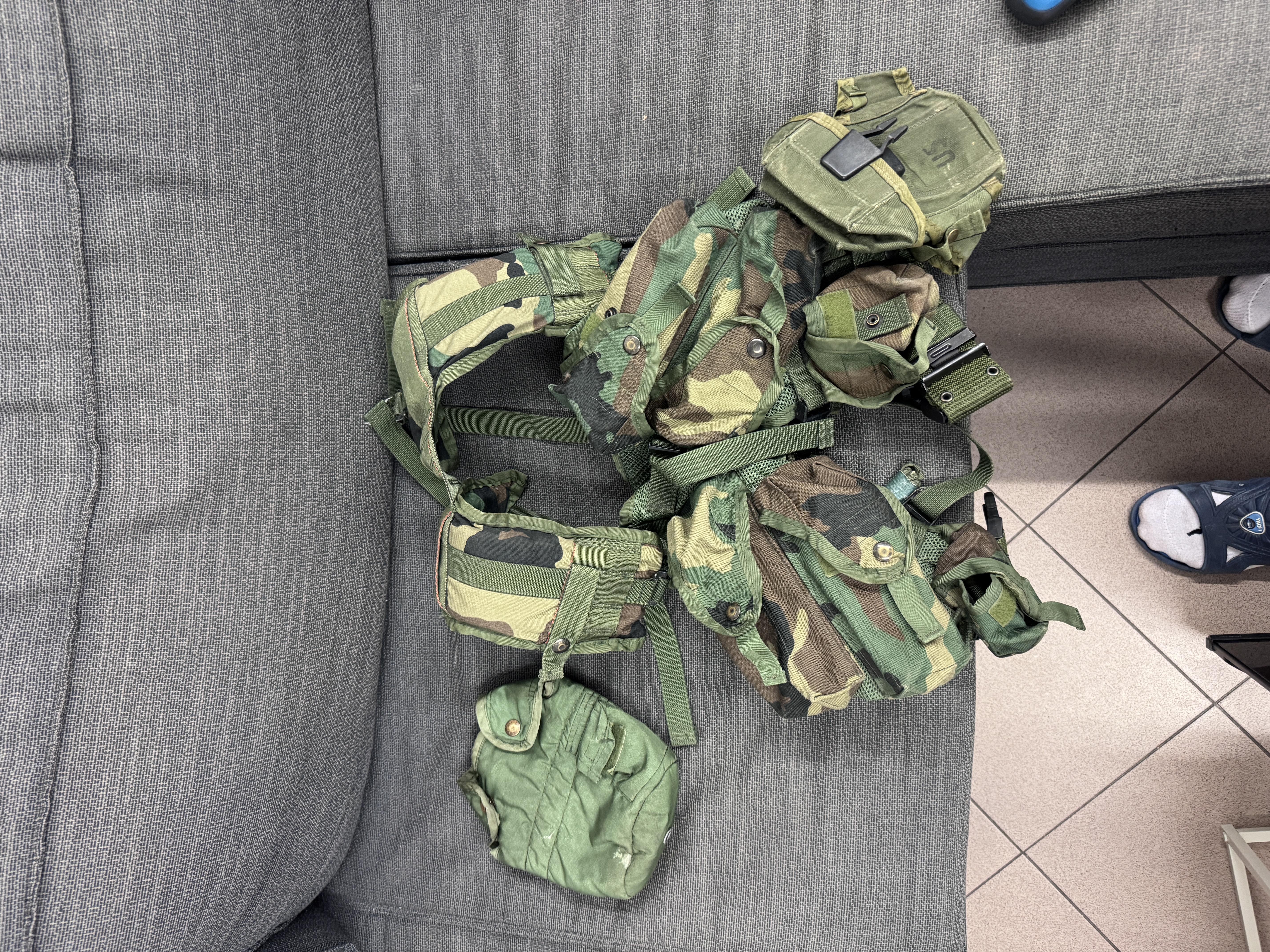 Kamizelka/magazynkix10/radio/ladowarki/bateria