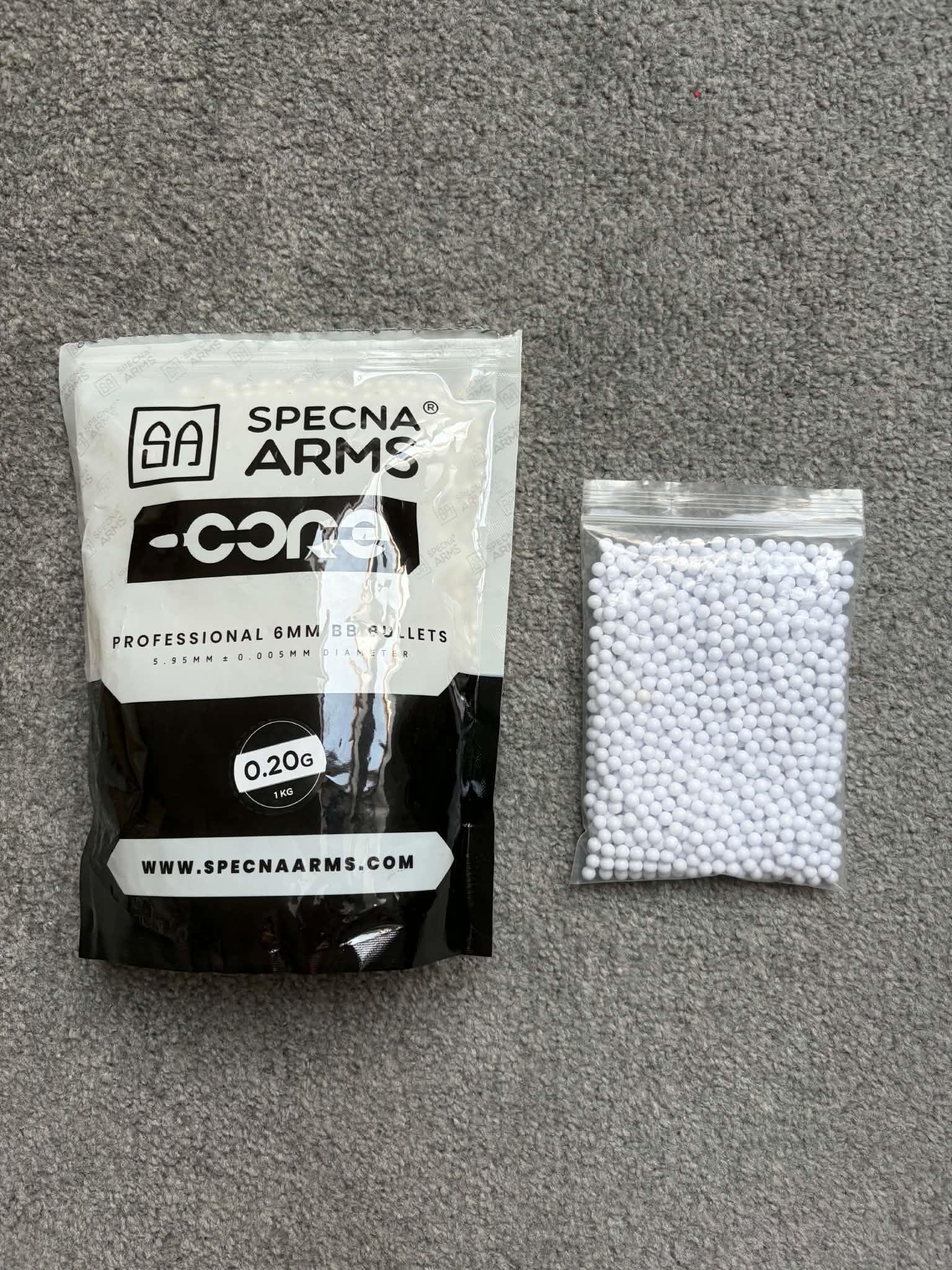 Zestaw ASG: Glock 17 Gen 4 (Green Gas / Blow-Back) + Akcesoria