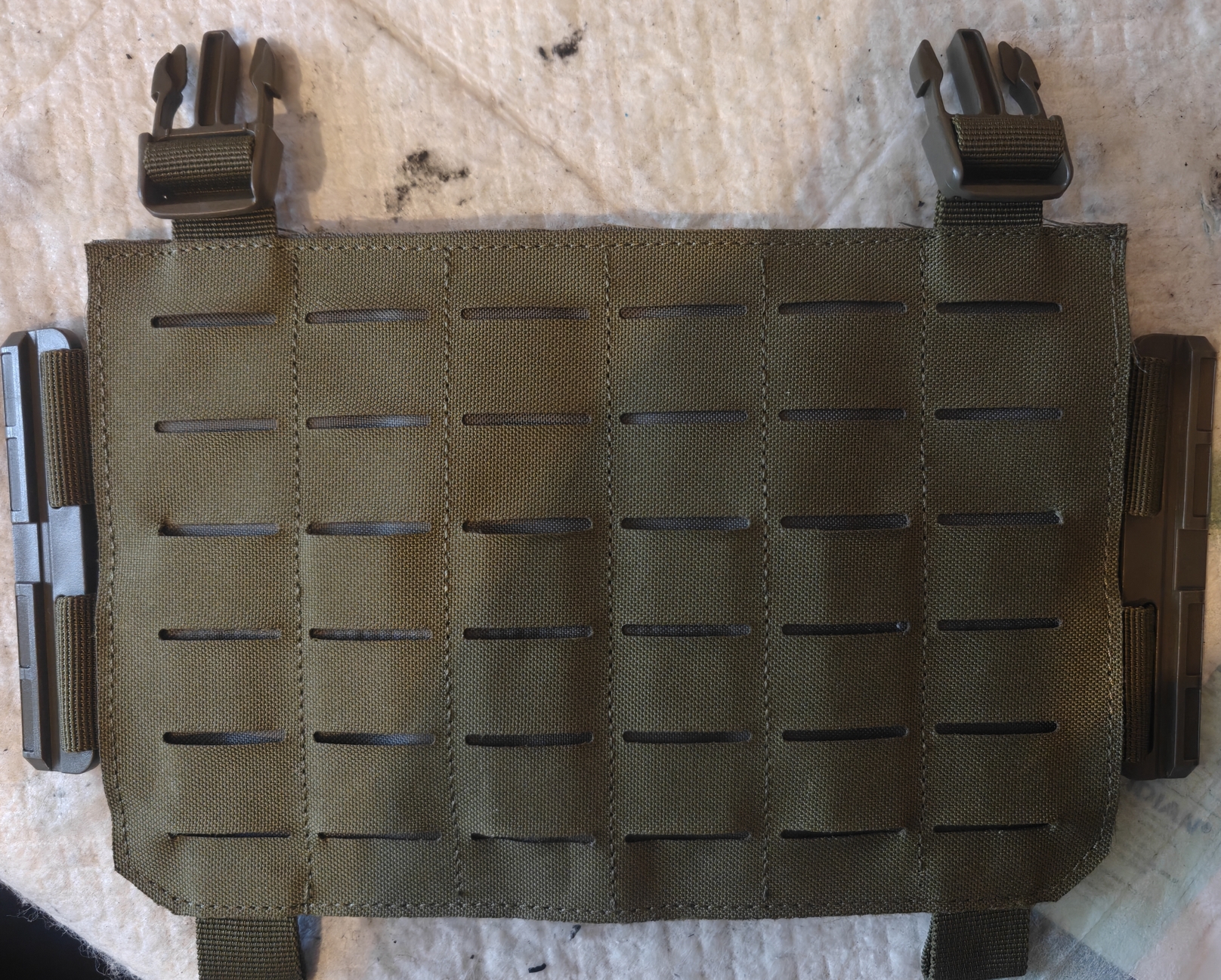 Panel buckle up laser cut