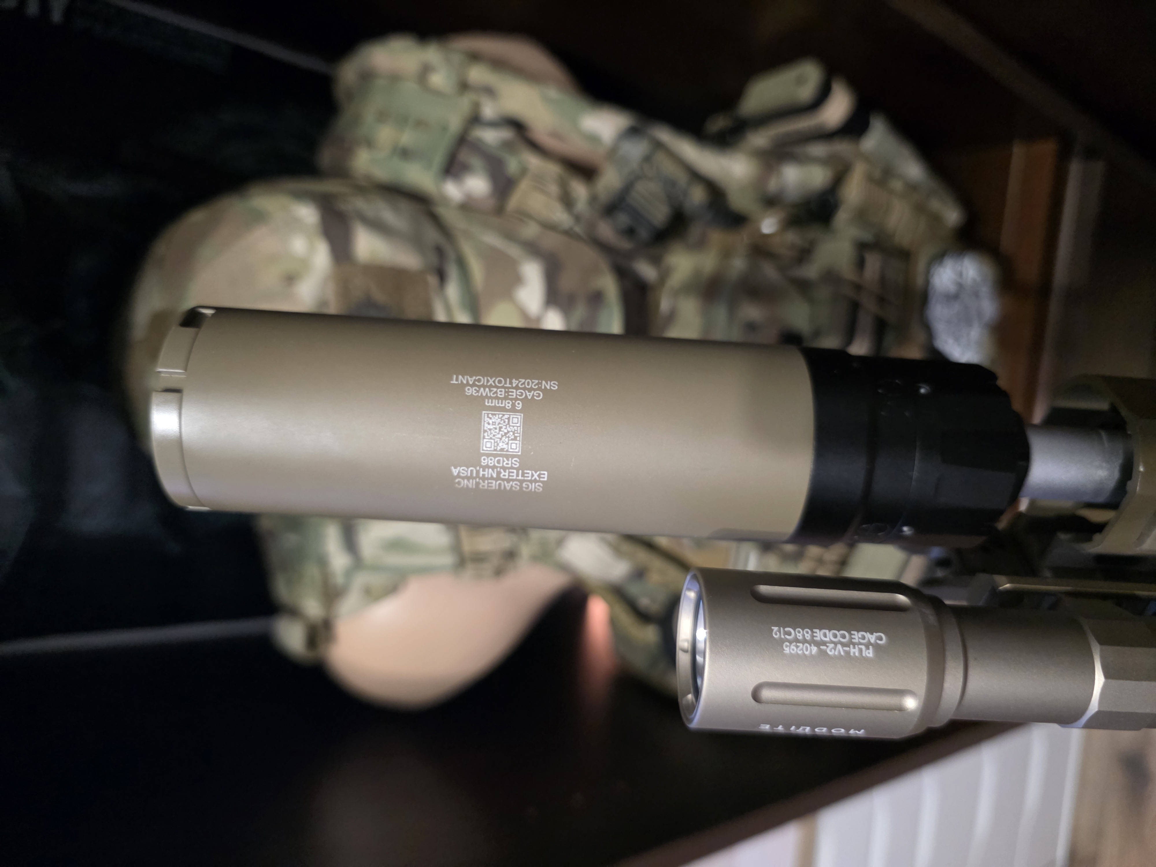 Tłumik SIG toxicant TAN