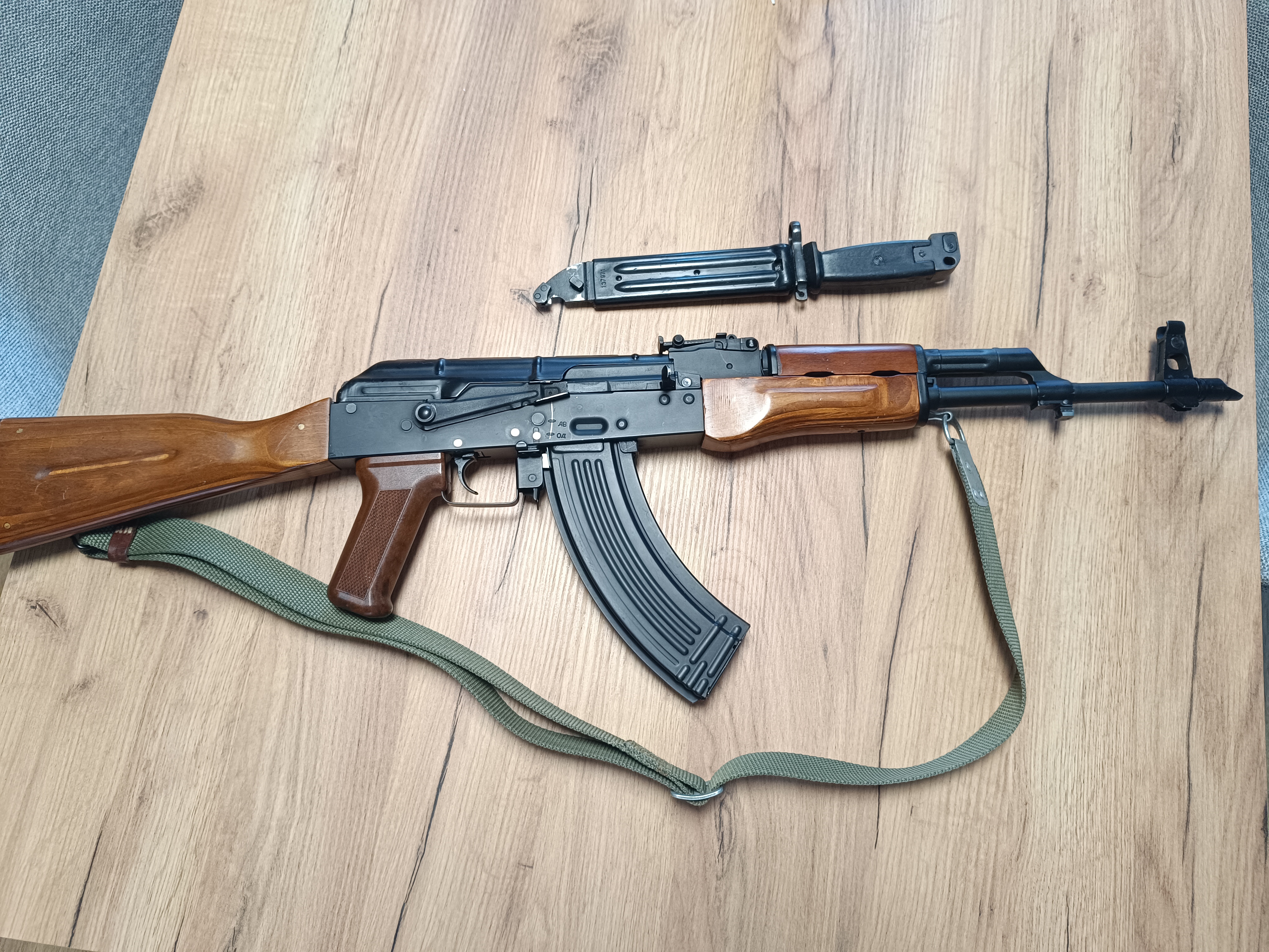Karabin ASG - AKM Metal i drewno 440 FPS