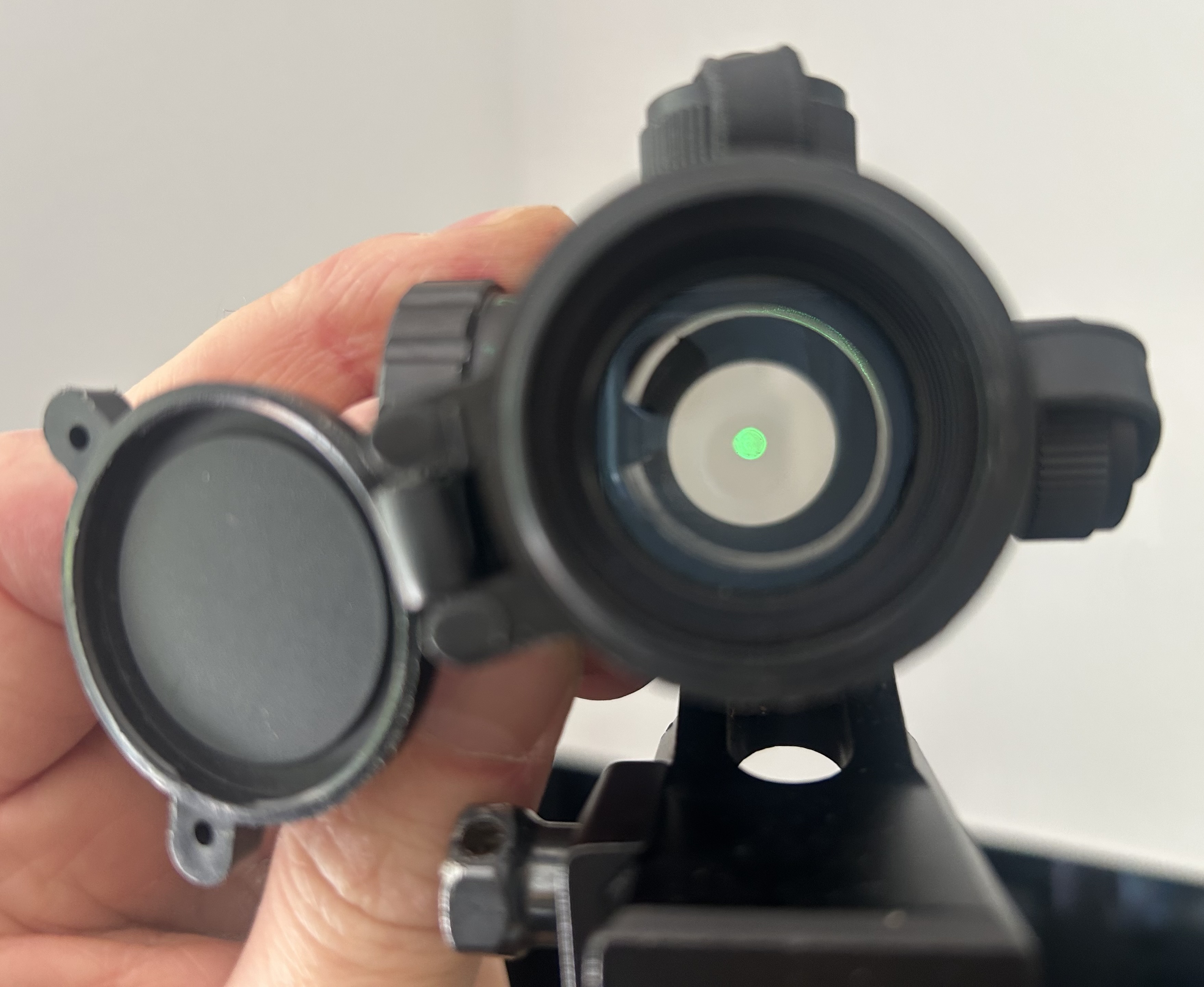 Zamienię wysoki skośny montaż Aimpoint na niski