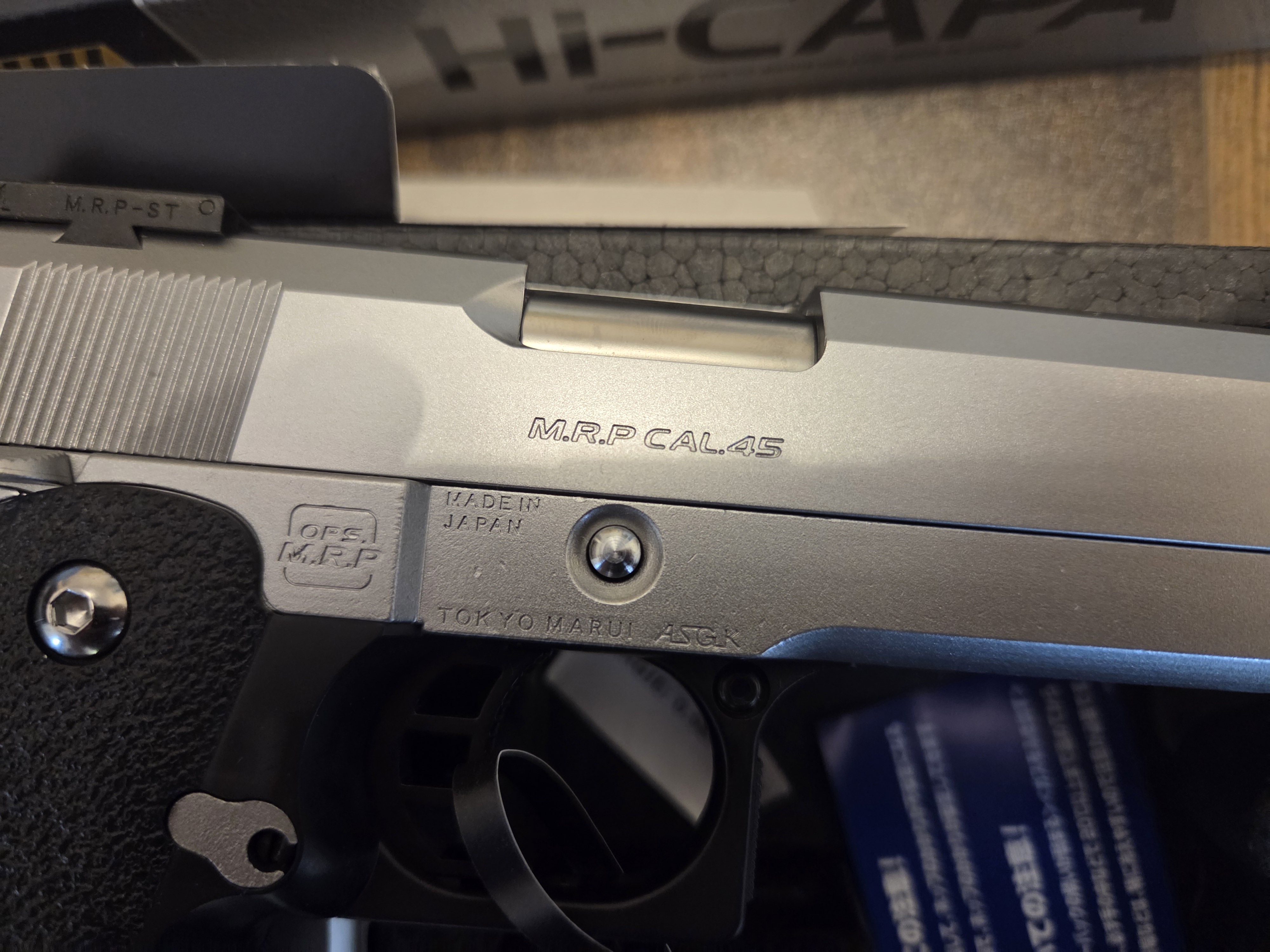 Tokyo Marui Hi-Capa 5.1 Silver + dodatkowy nowy magazynek.