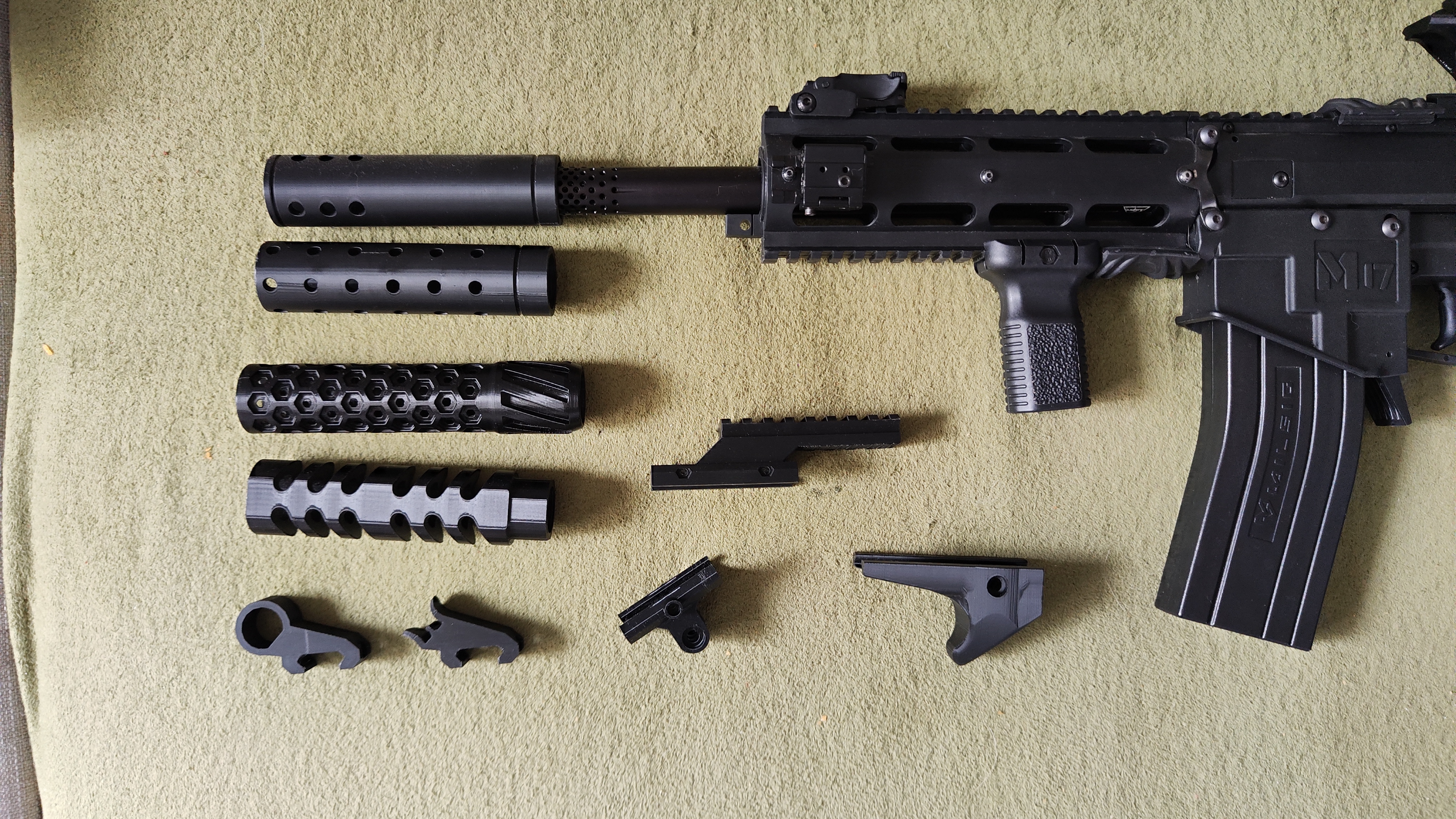 Akcesoria ASG, wydruki 3D, mounty do kamer, szyny, risery, foregripy, etc.