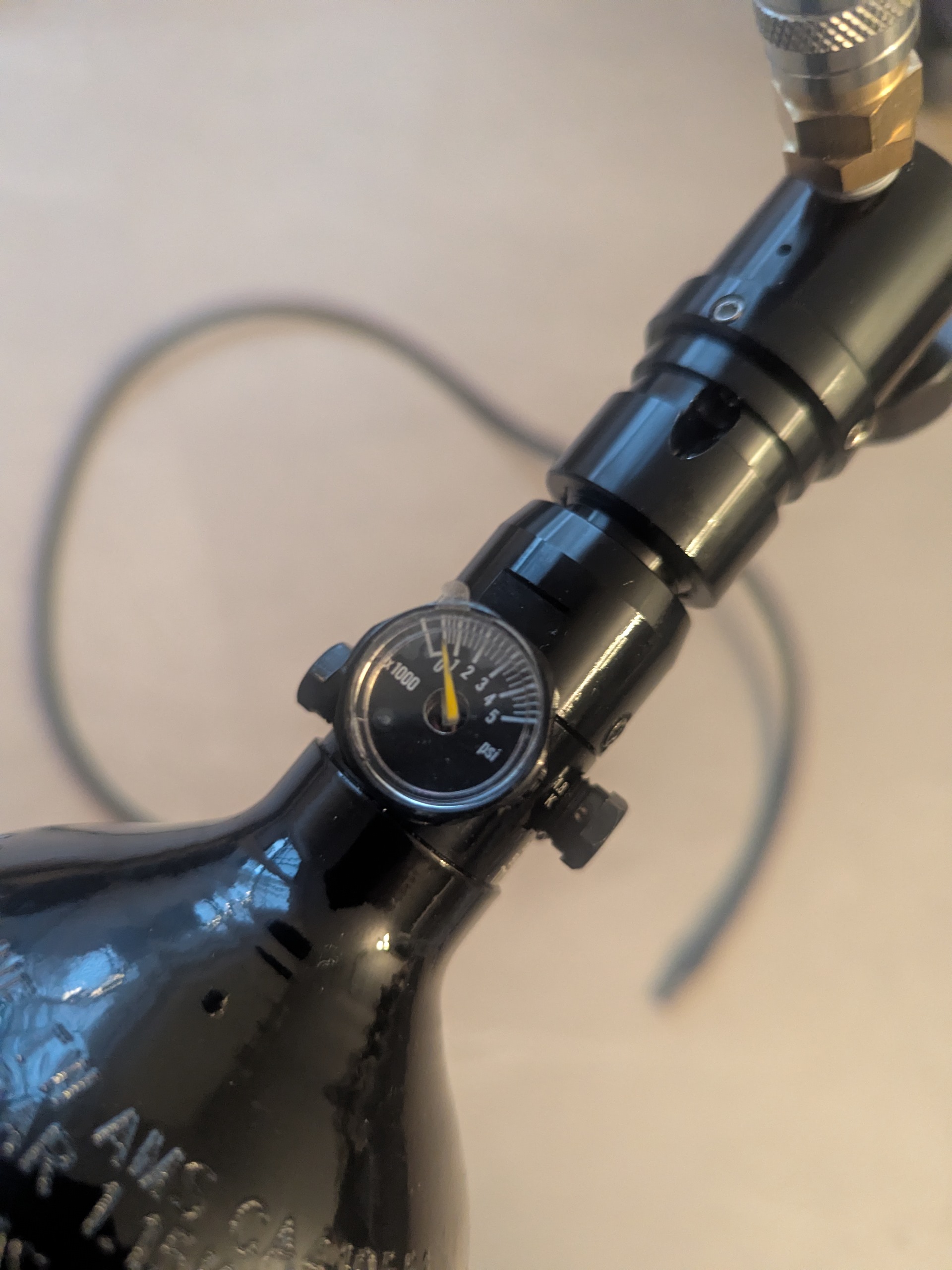 Reduktor, butla, wąż. Zestaw HPA