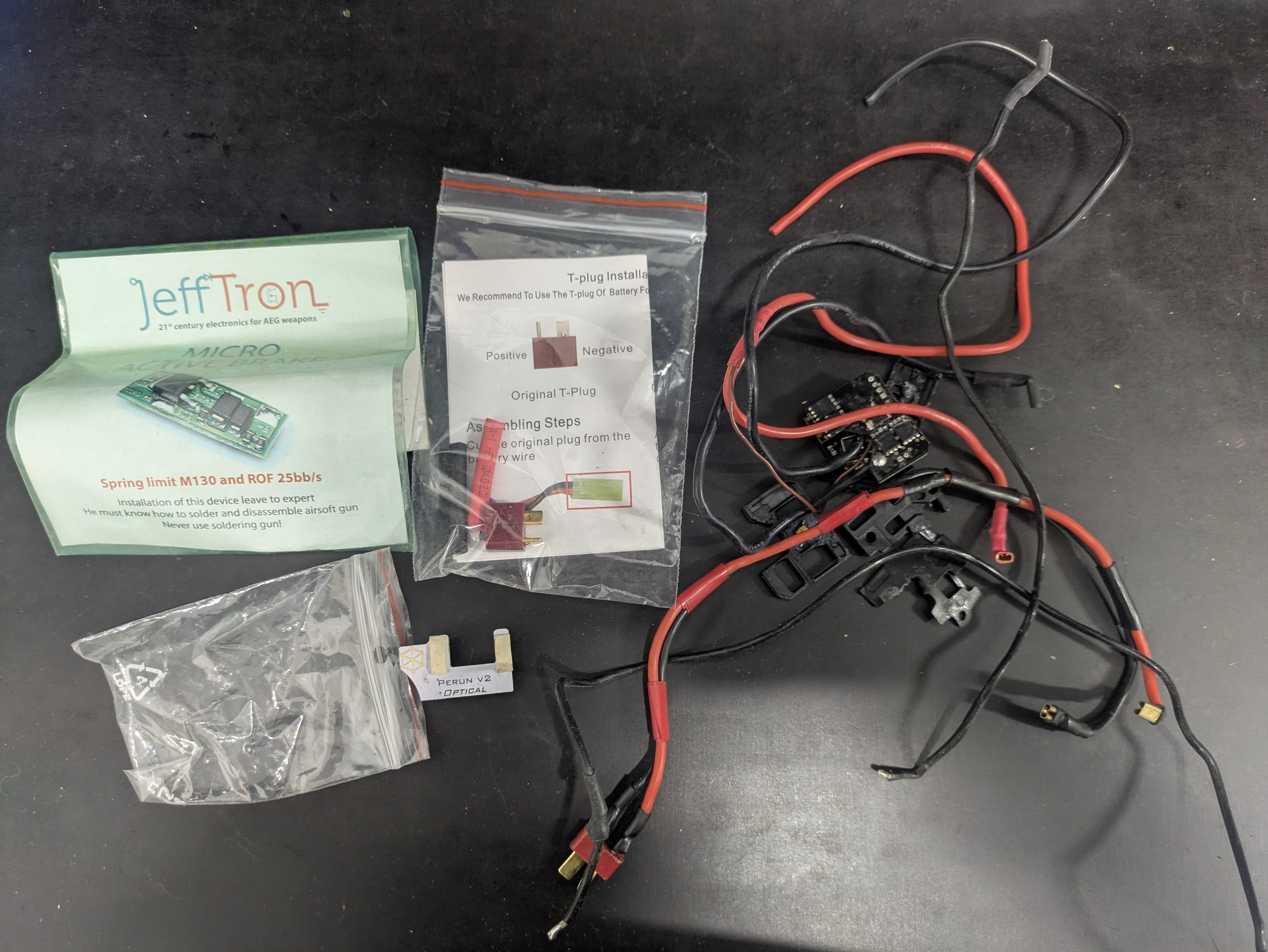 Dużo CZĘŚĆI po serwisie