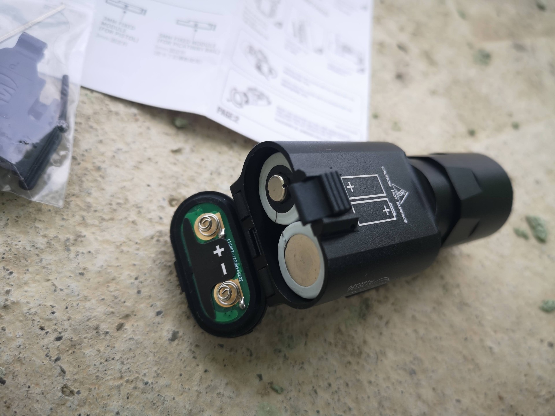 Latarka SureFire X300U jak nowa