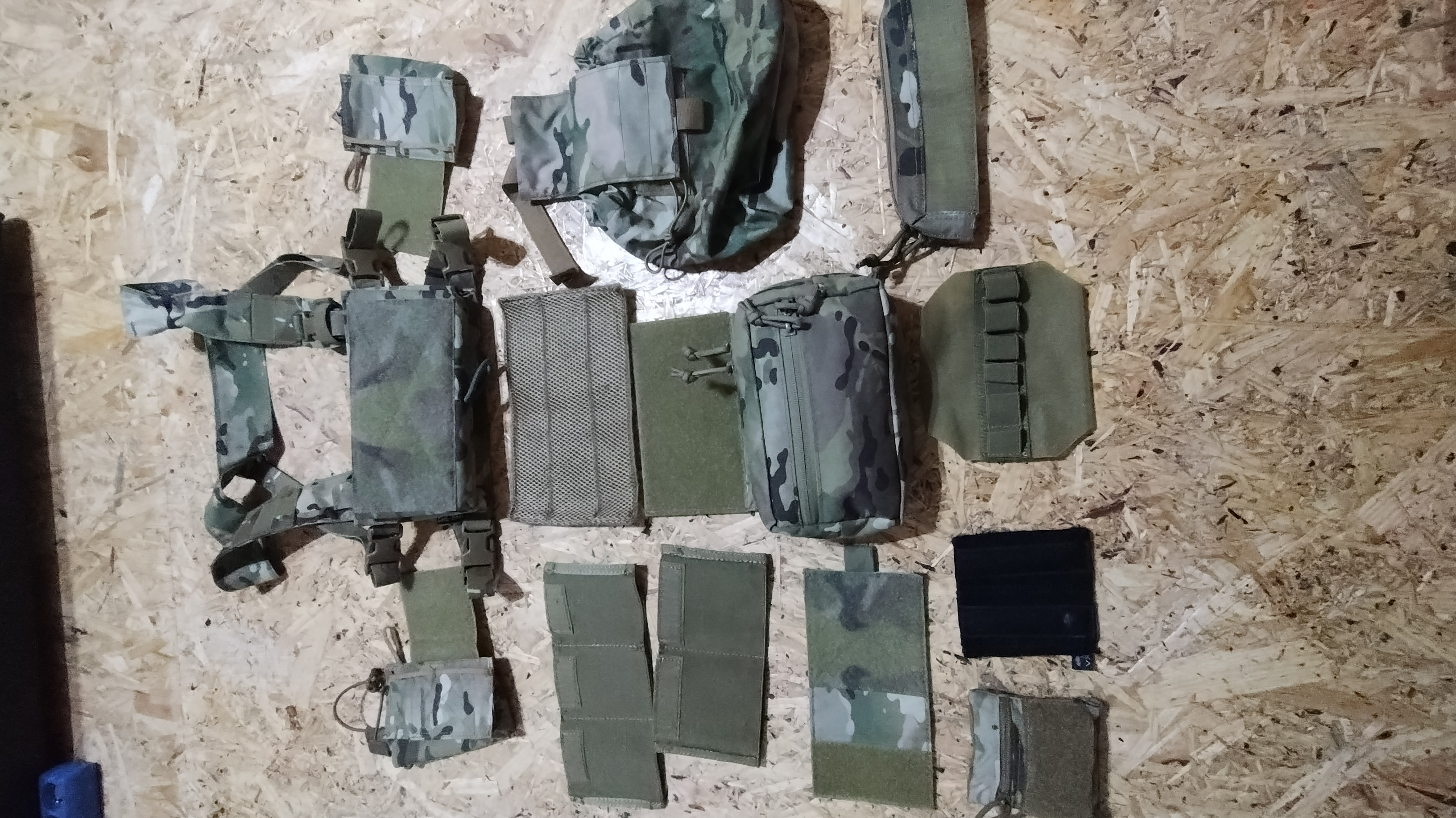 Chest rig multicam