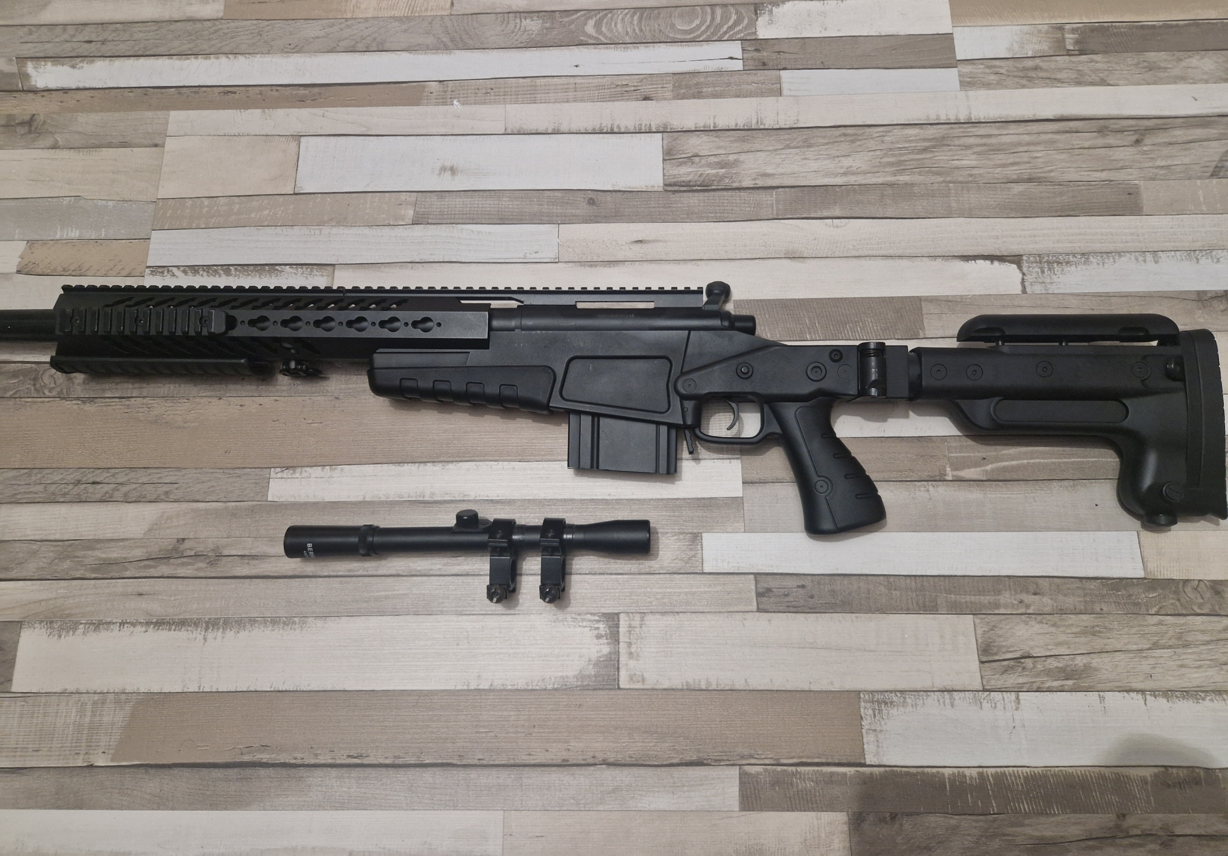 MB4411D UPV sprężynowy ok 400fps