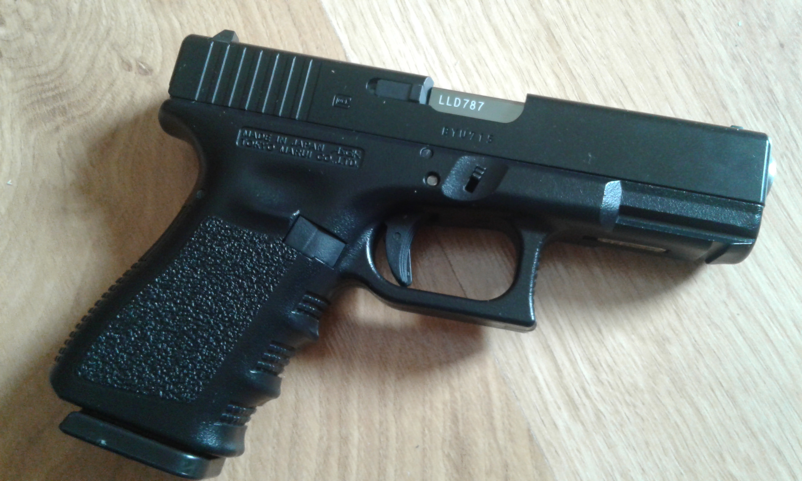 Glock 19 gen.3, G19, Tokyo Marui, Lufa Nine Ball non-recoil
