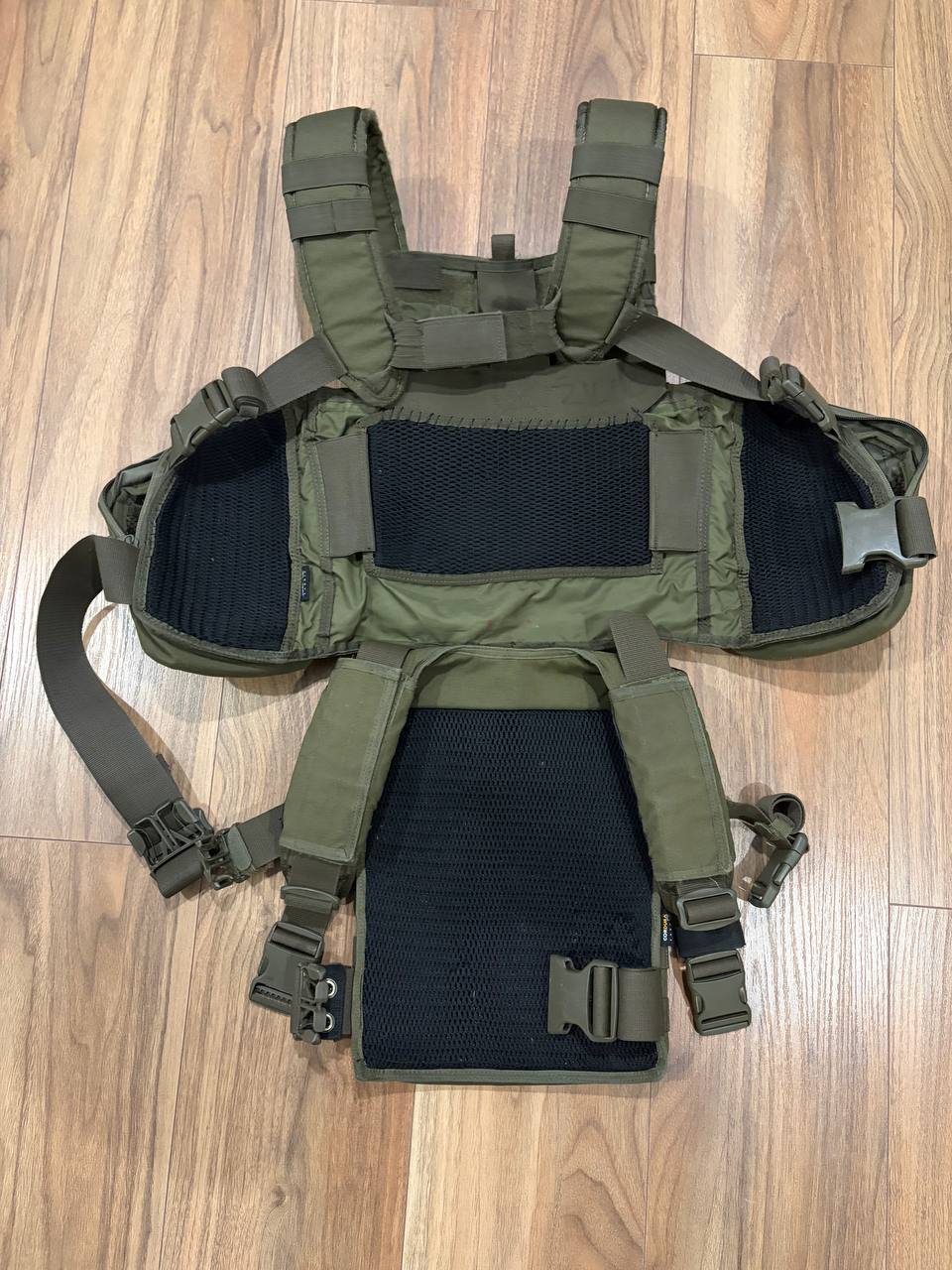 Tasmanian Tiger MK2 chest rig z panelem tylnym