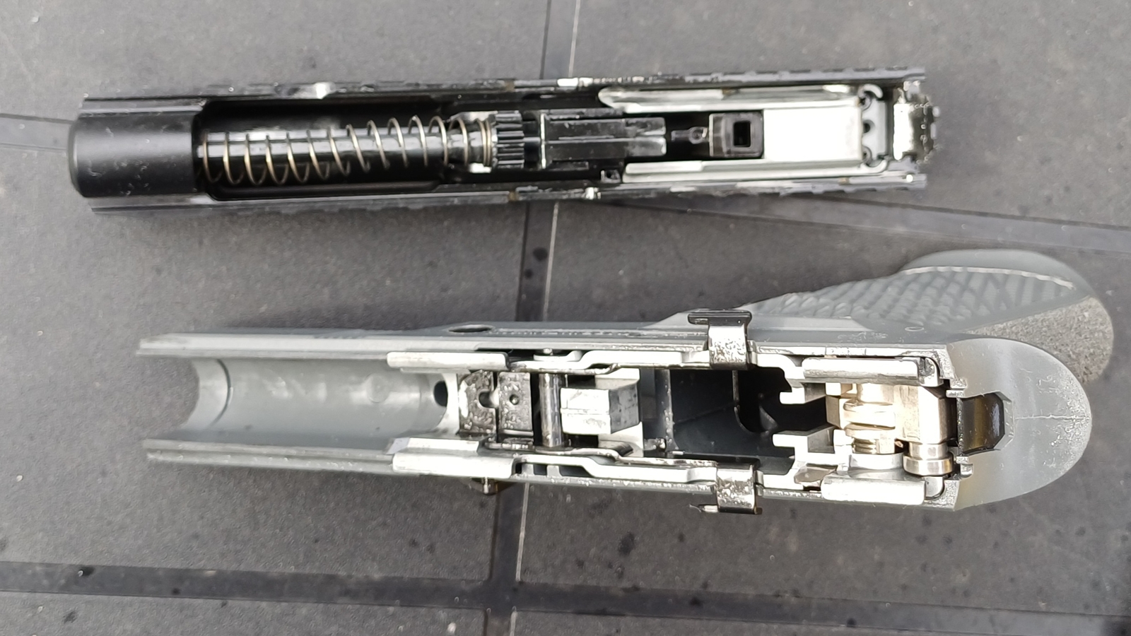SA320 - STARK ARMS (VFC)